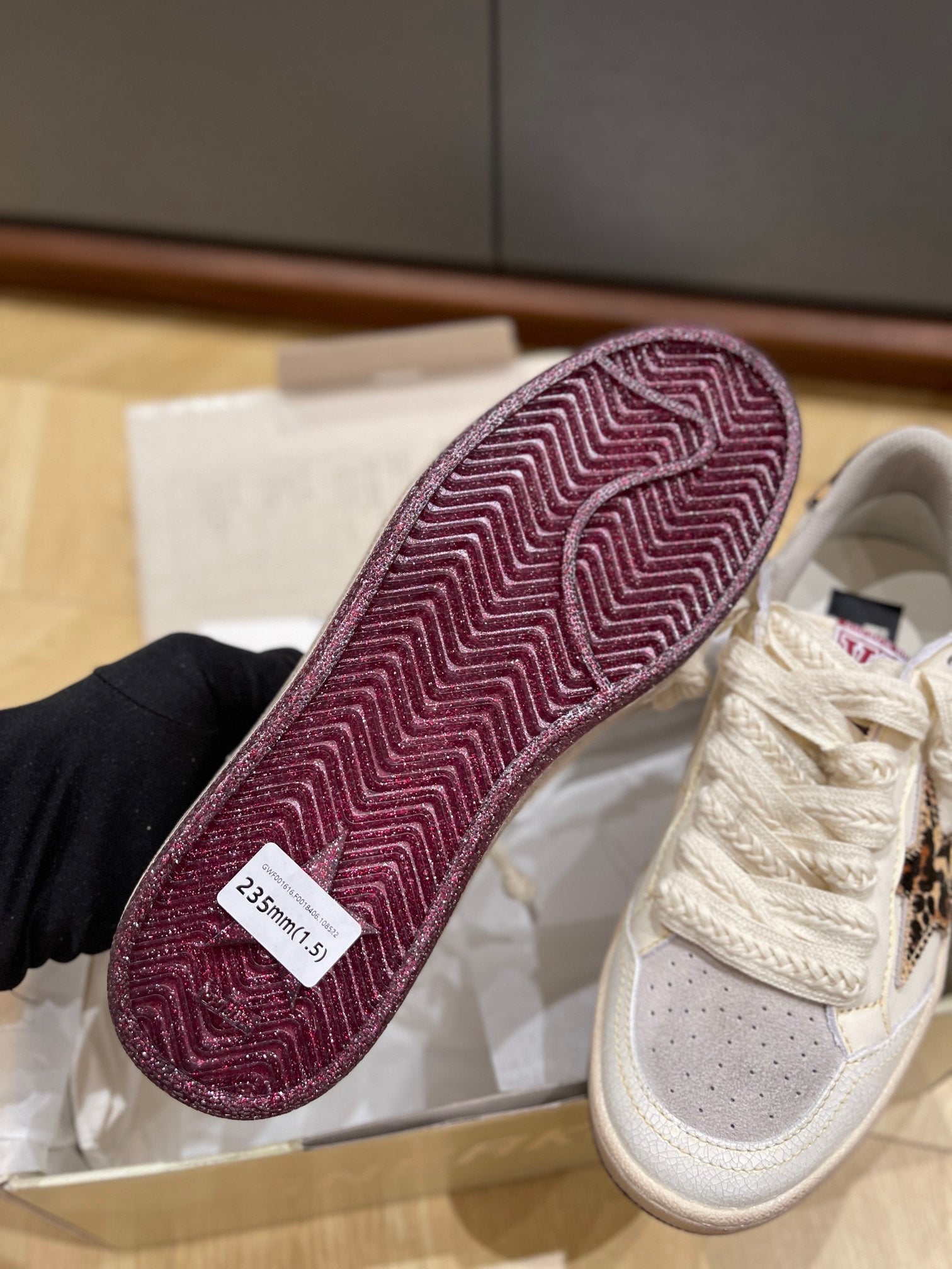 LuxluxHouse Best Quality Shoes Golden Goose