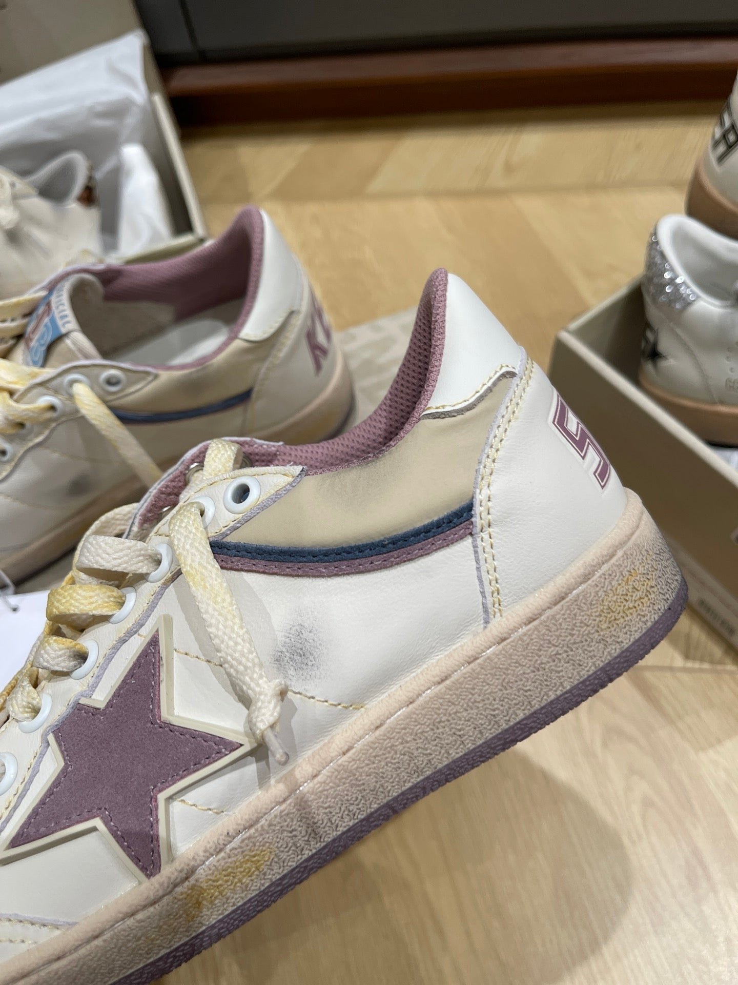 LuxluxHouse Best Quality Shoes Golden Goose