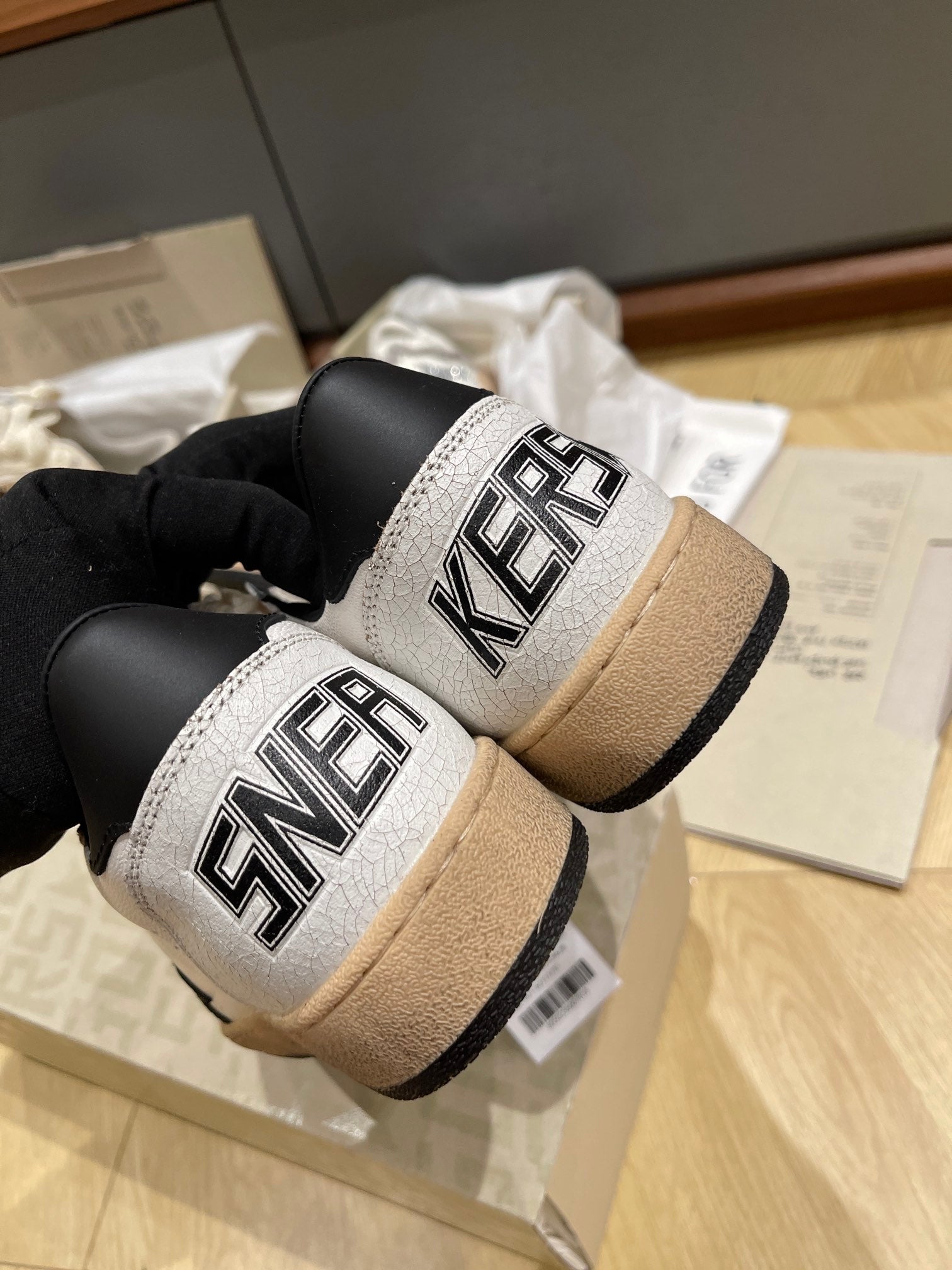 LuxluxHouse Best Quality Shoes Golden Goose