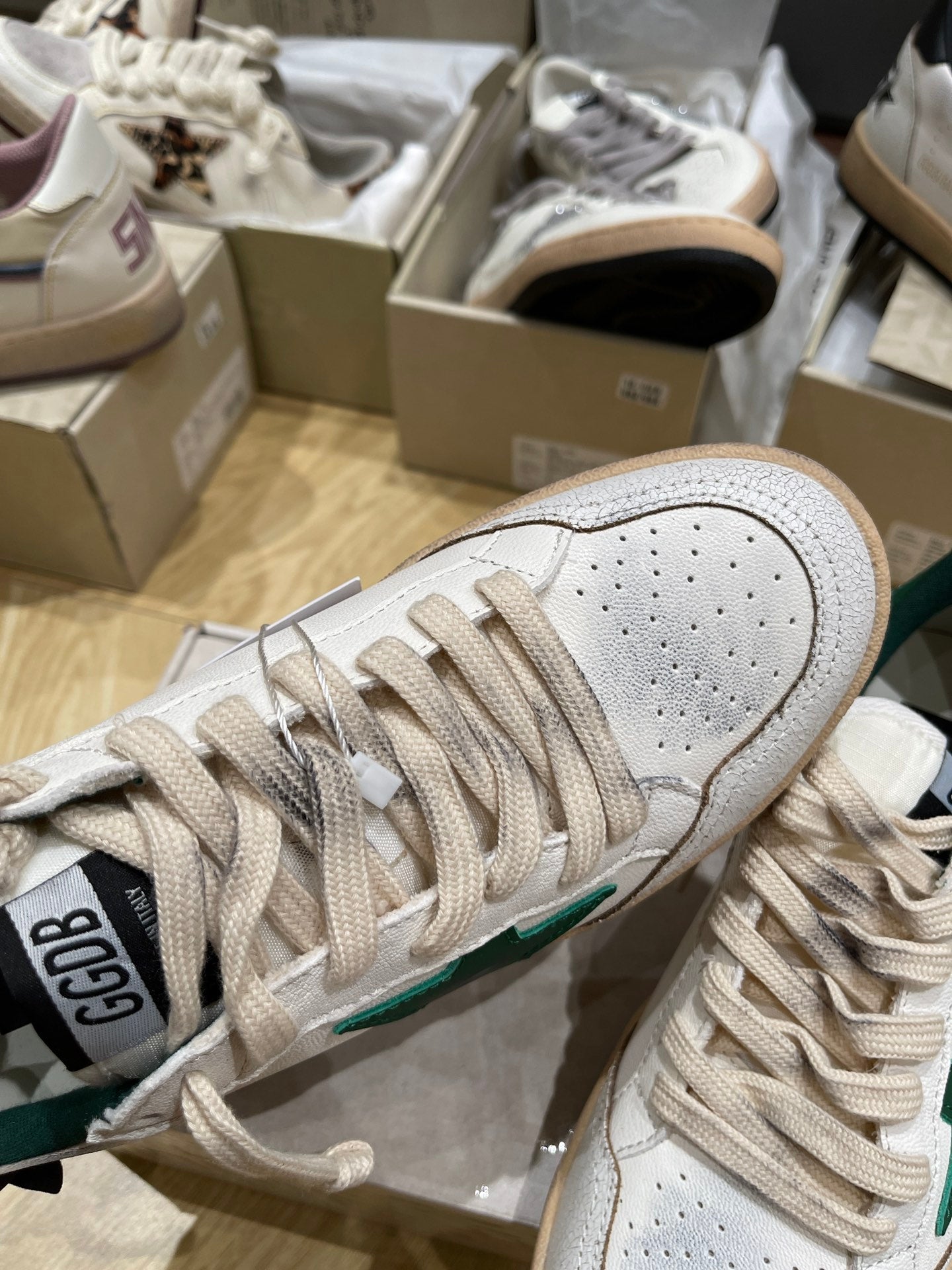 LuxluxHouse Best Quality Shoes Golden Goose