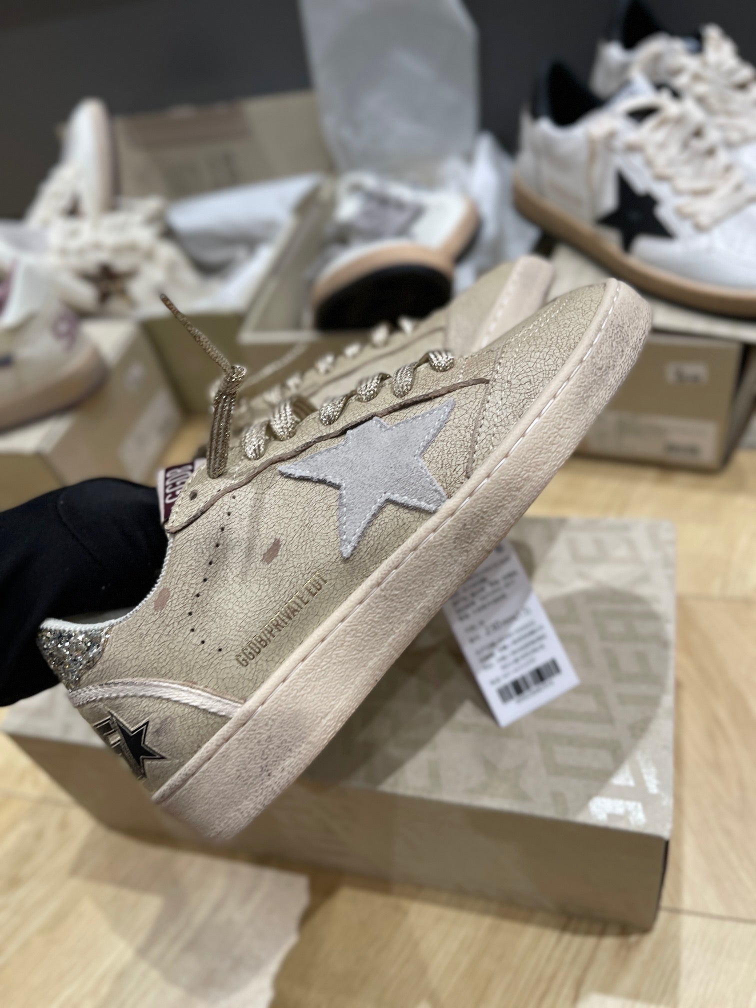 LuxluxHouse Best Quality Shoes Golden Goose