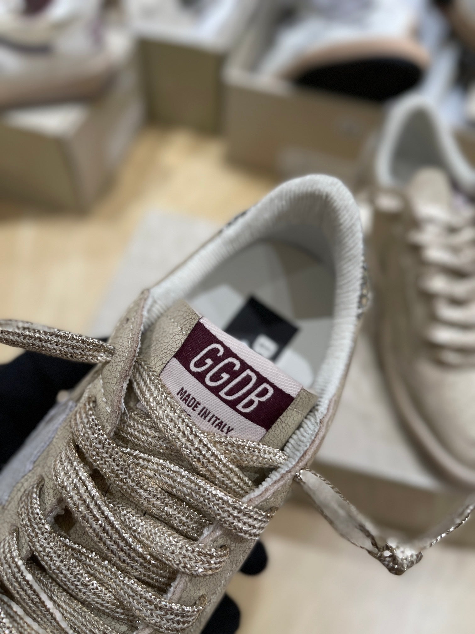 LuxluxHouse Best Quality Shoes Golden Goose