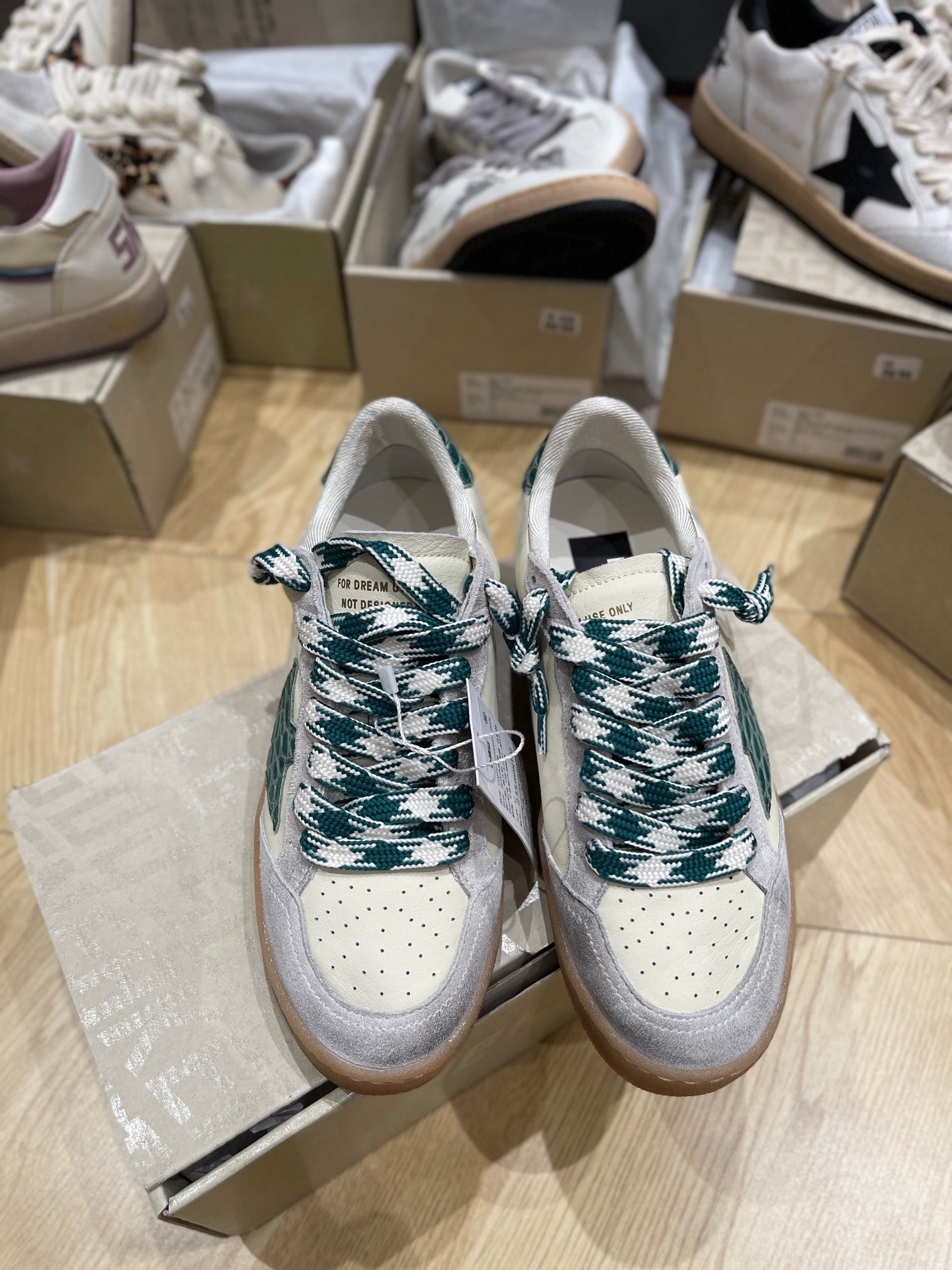 LuxluxHouse Best Quality Shoes Golden Goose