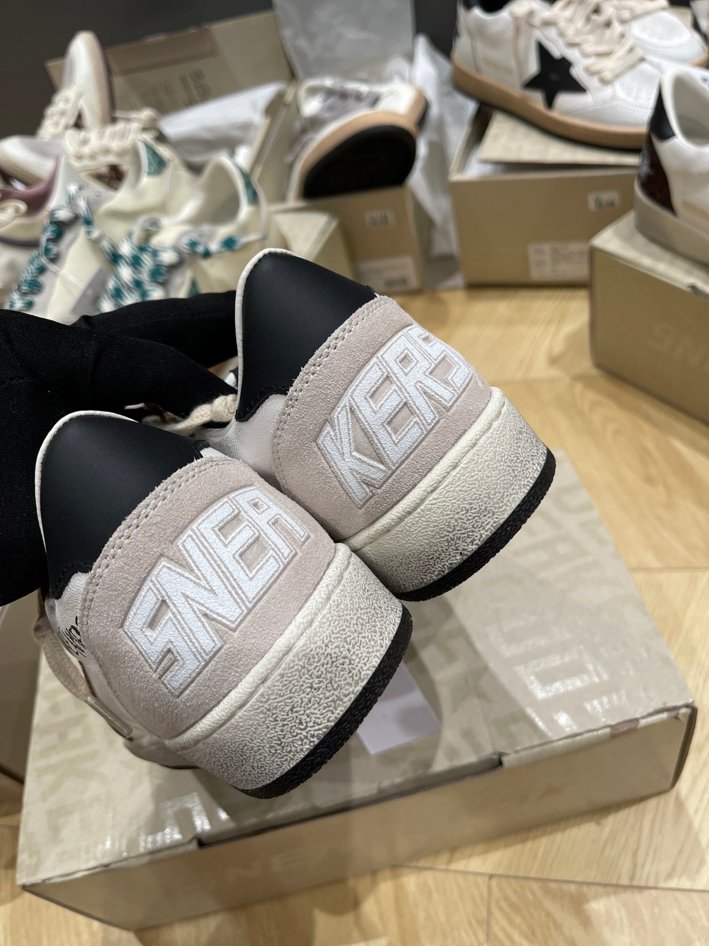 LuxluxHouse Best Quality Shoes Golden Goose