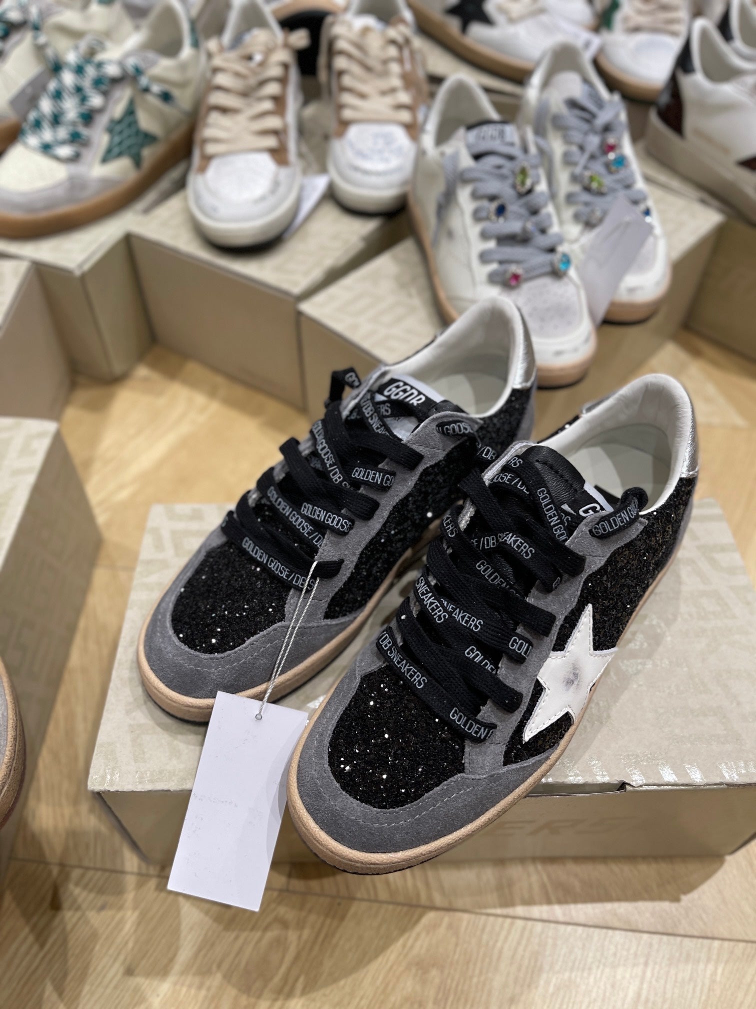 LuxluxHouse Best Quality Shoes Golden Goose