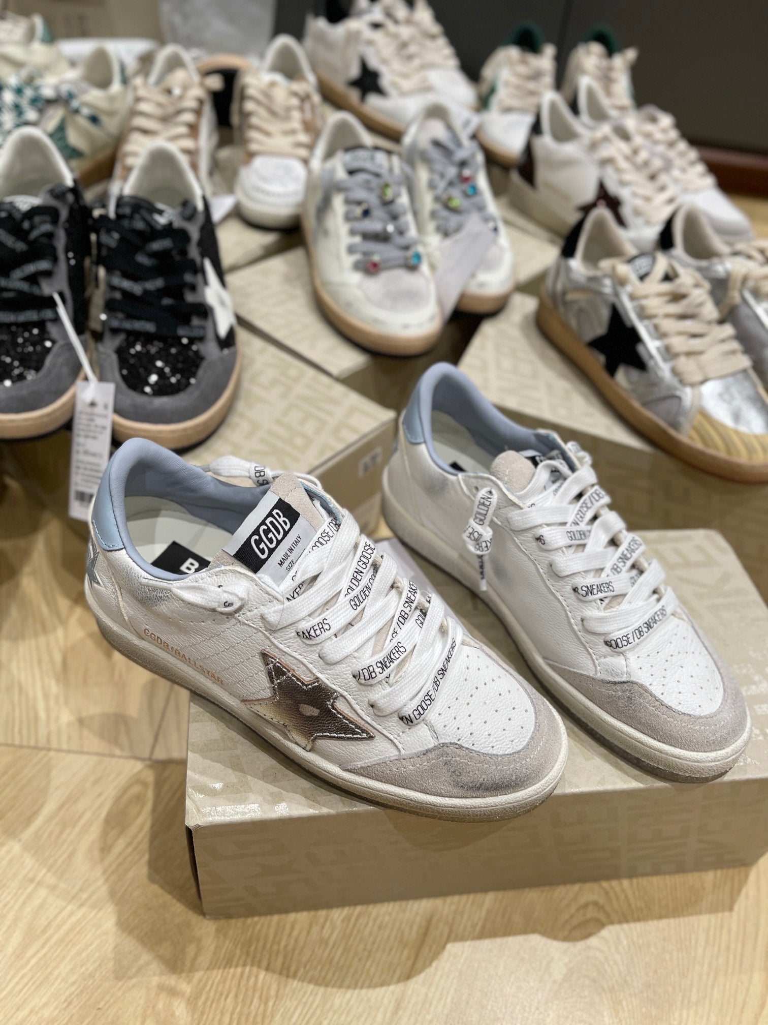 LuxluxHouse Best Quality Shoes Golden Goose
