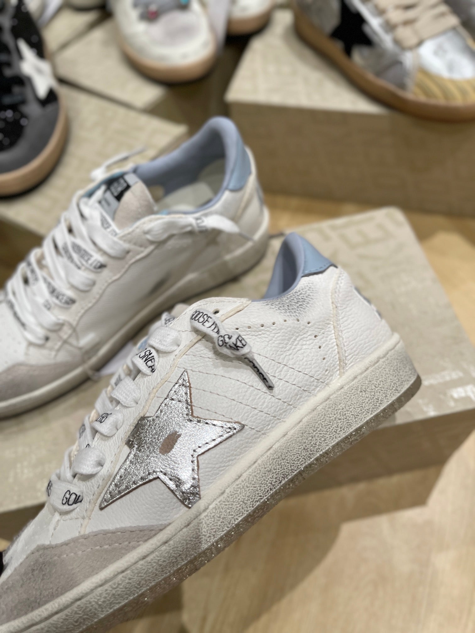 LuxluxHouse Best Quality Shoes Golden Goose