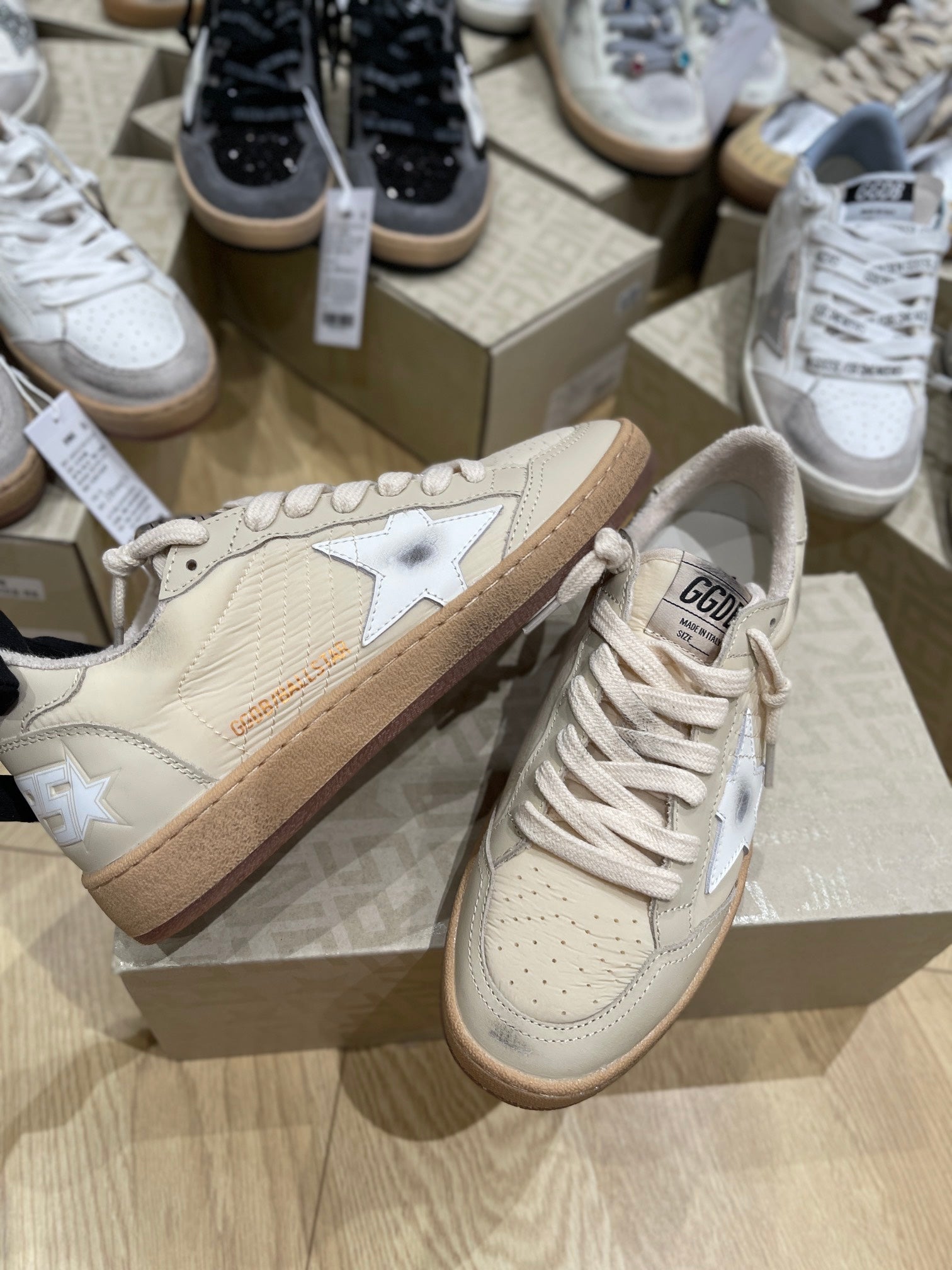 LuxluxHouse Best Quality Shoes Golden Goose