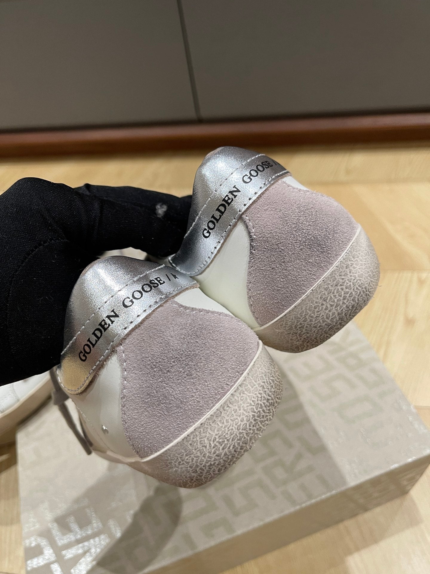 LuxluxHouse Best Quality Shoes Golden Goose