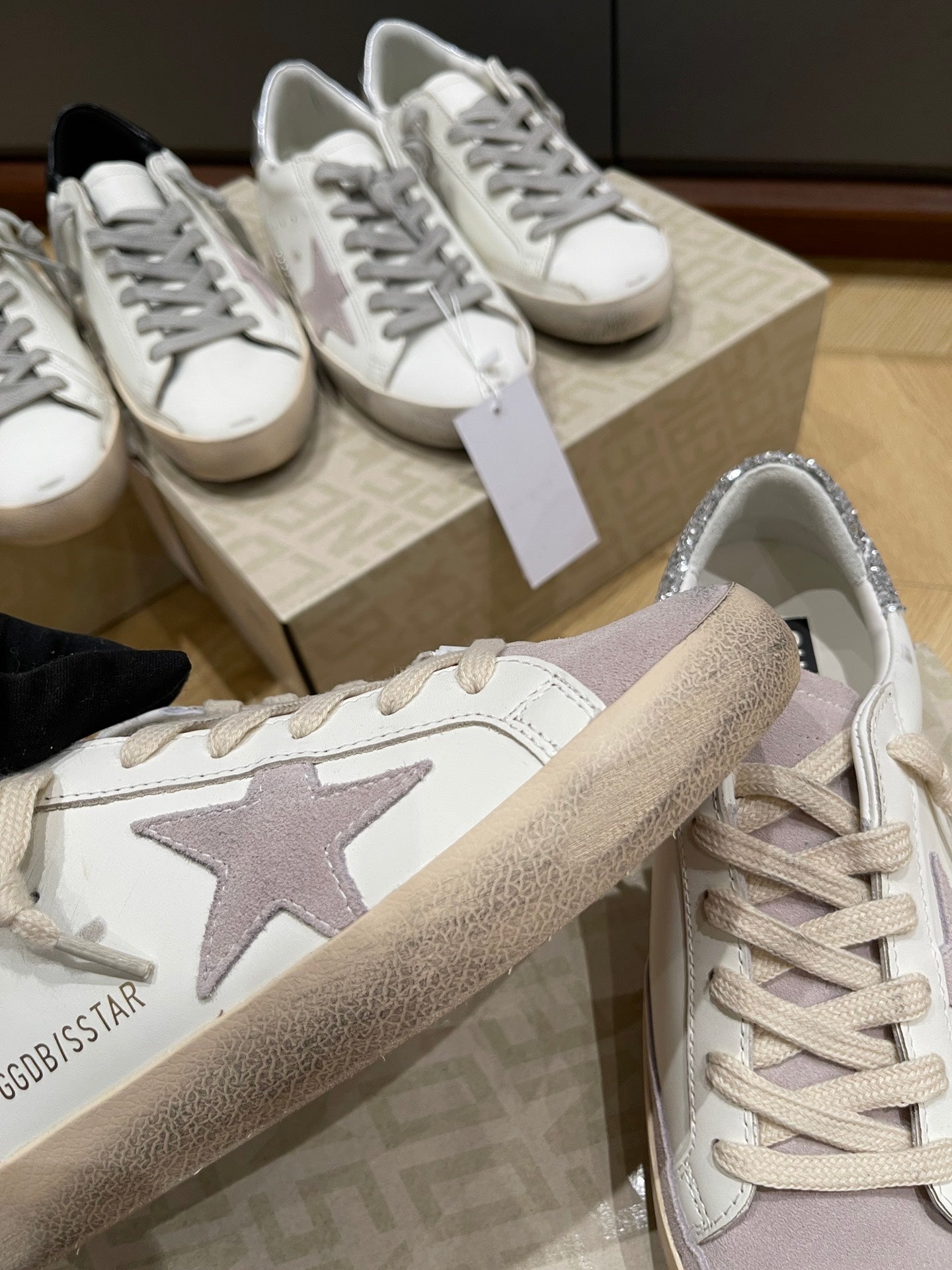 LuxluxHouse Best Quality Shoes Golden Goose