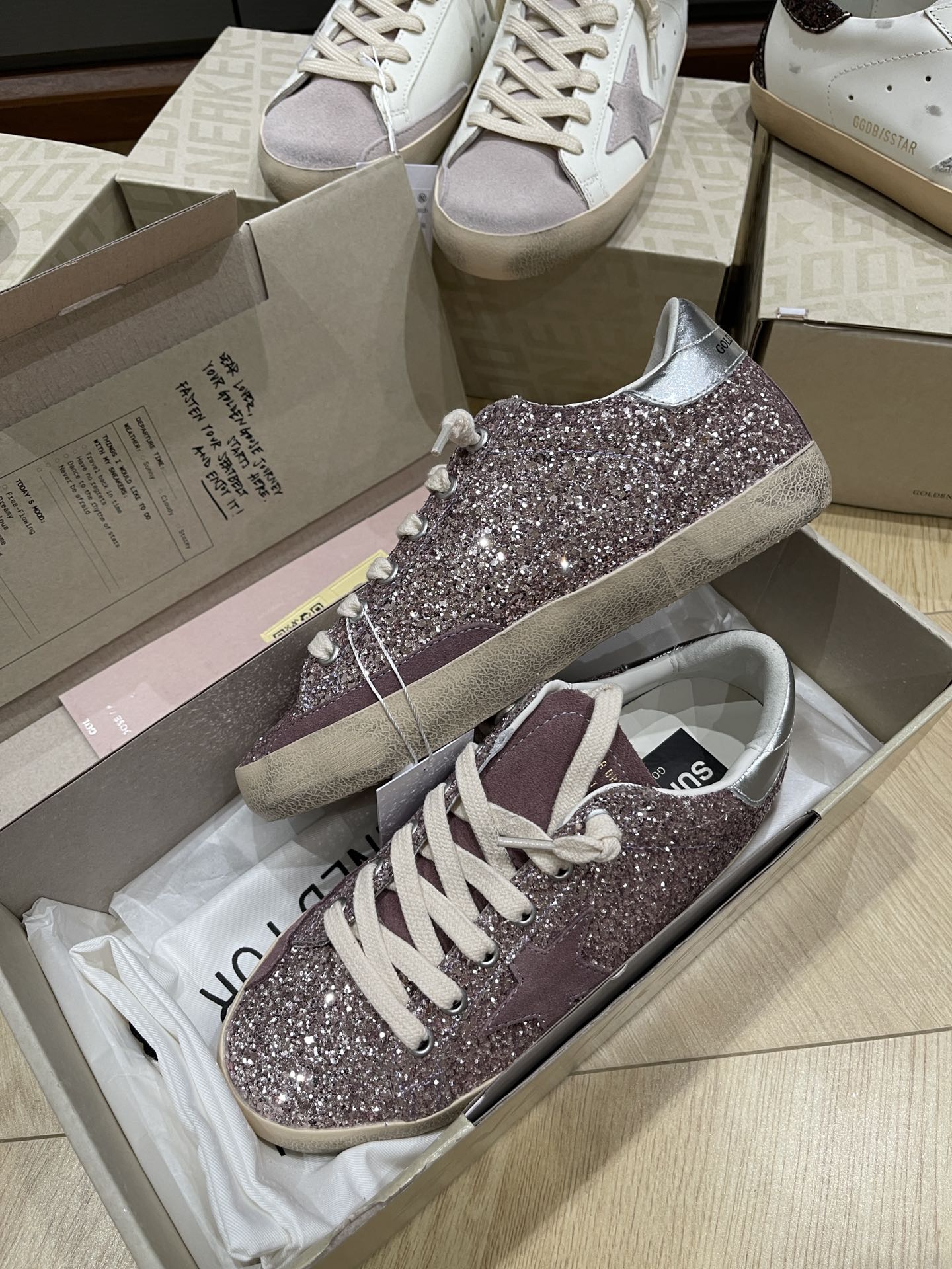 LuxluxHouse Best Quality Shoes Golden Goose