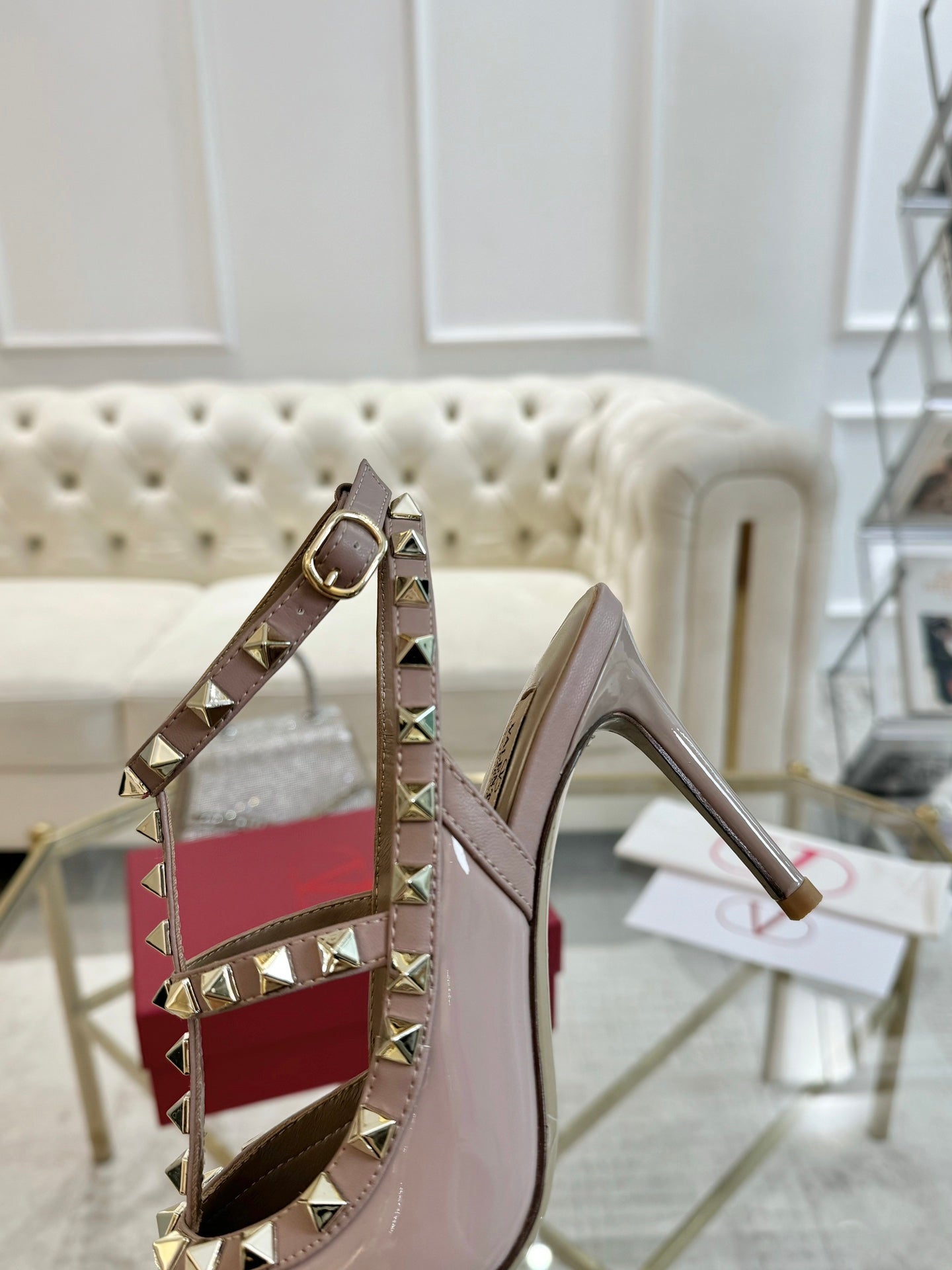 LuxluxHouse Best Quality Valentino Women Shoes
