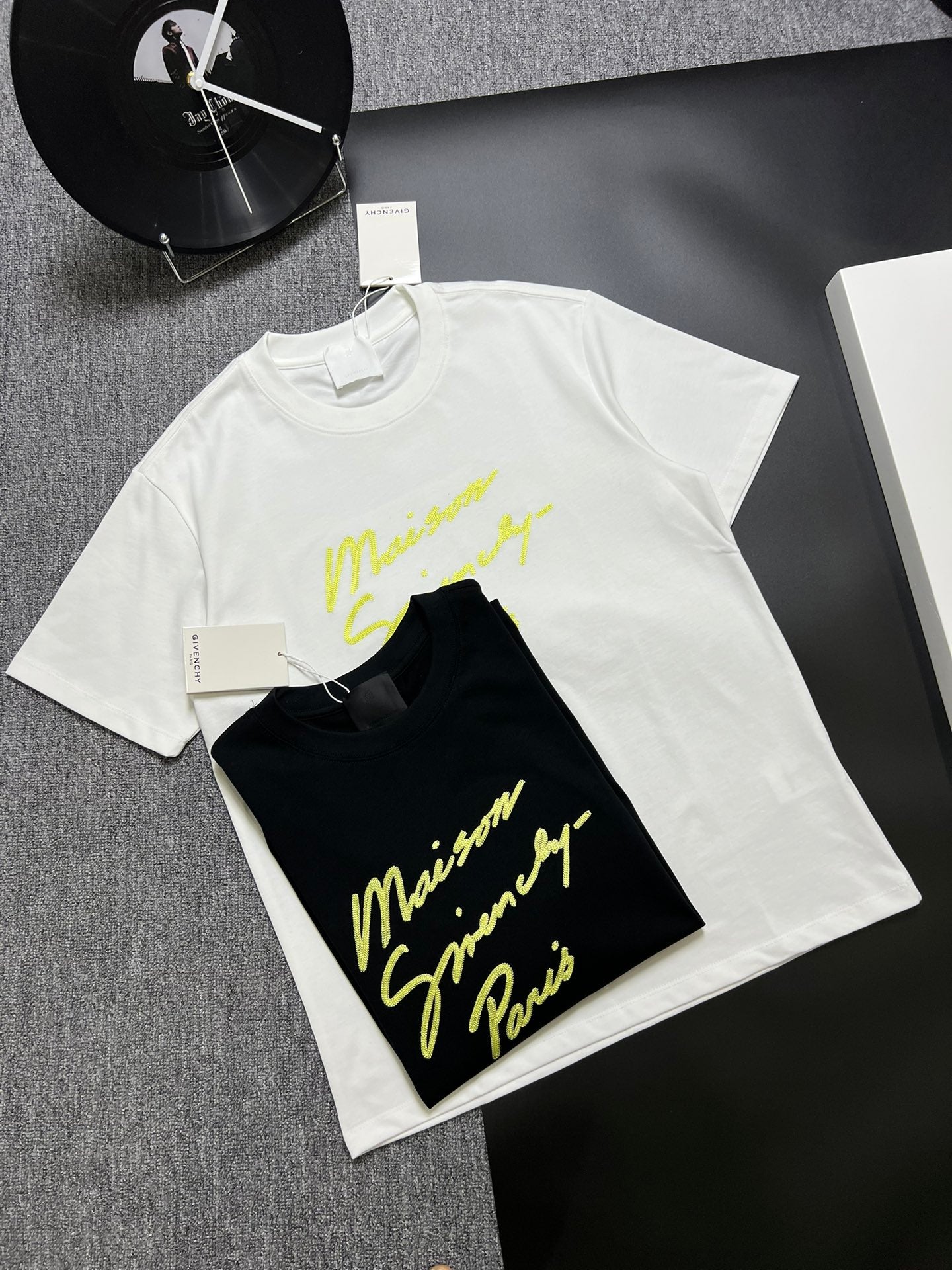 LuxluxHouse Best Quality Clothes Givenchy T-shirt