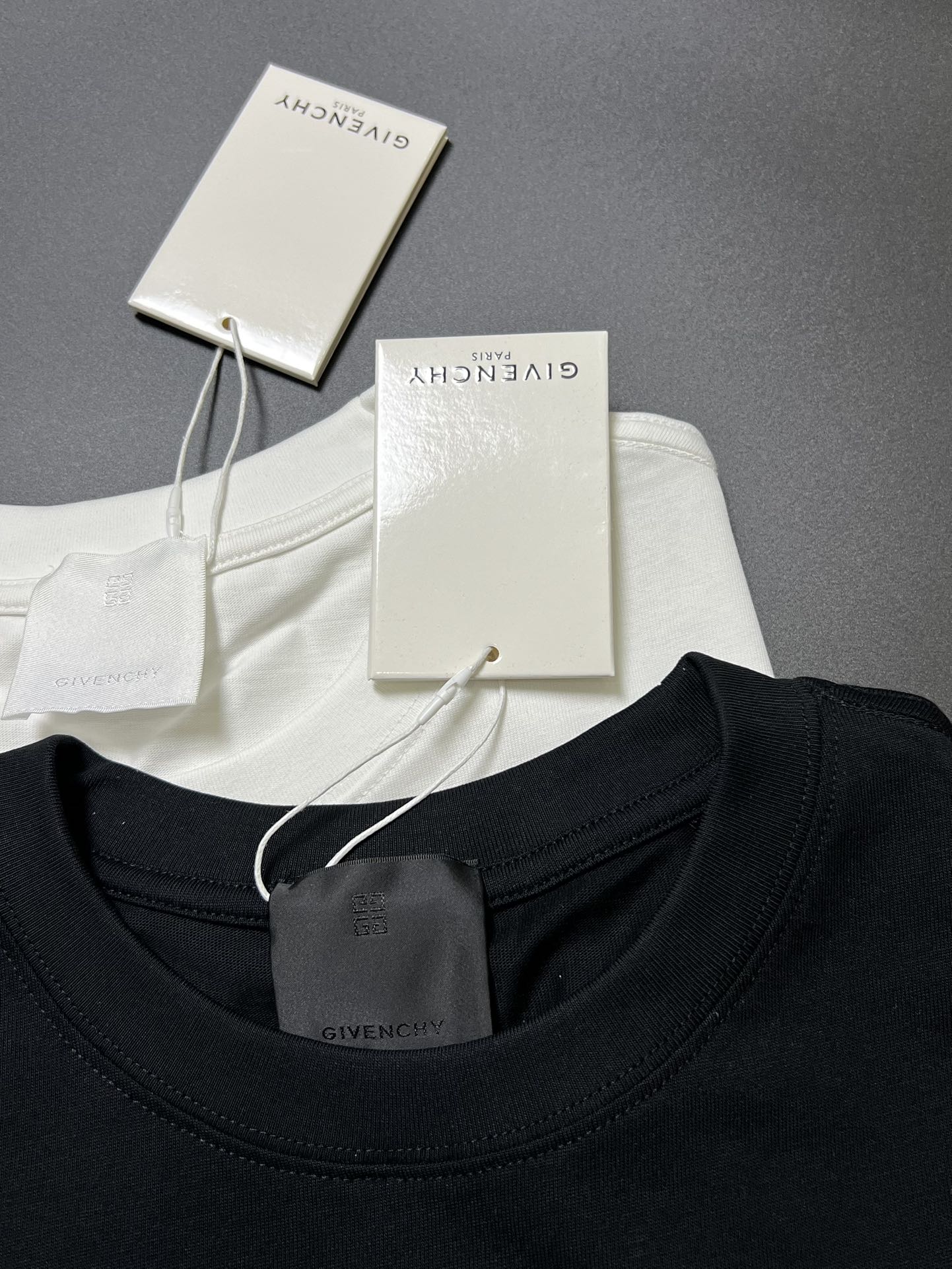 LuxluxHouse Best Quality Clothes Givenchy T-shirt