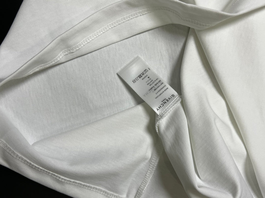 LuxluxHouse Best Quality Clothes Givenchy T-shirt