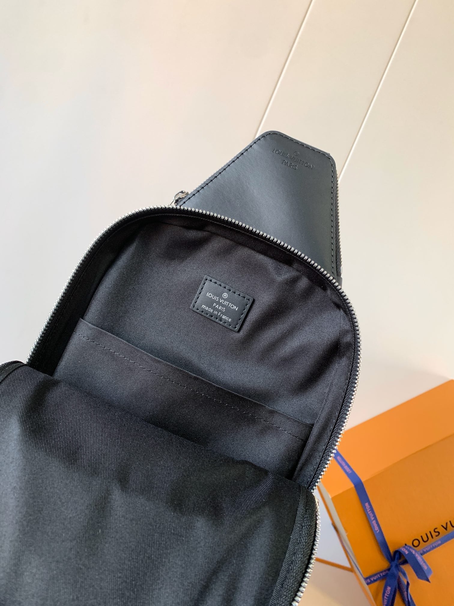 LuxluxHouse Best Quality Bags Louis Vuitton Men