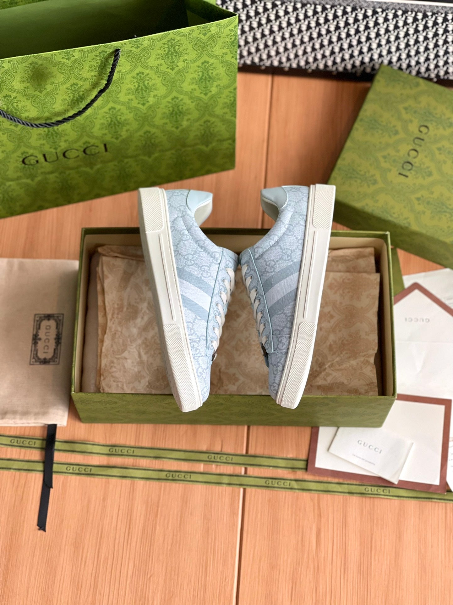 LuxluxHouse Best Quality Gucci Women Shoes