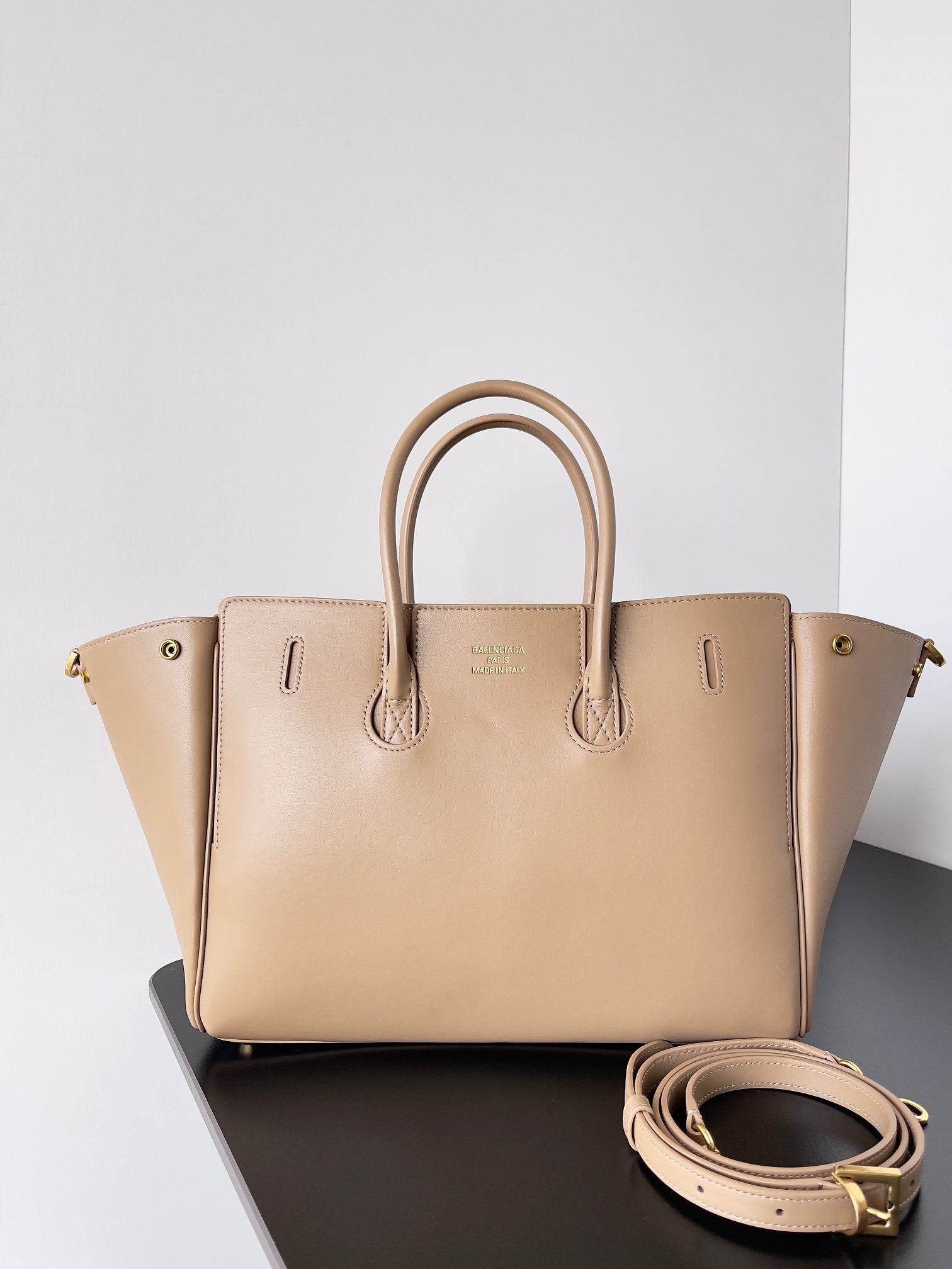 LuxluxHouse Best Quality Bags Balenciaga
