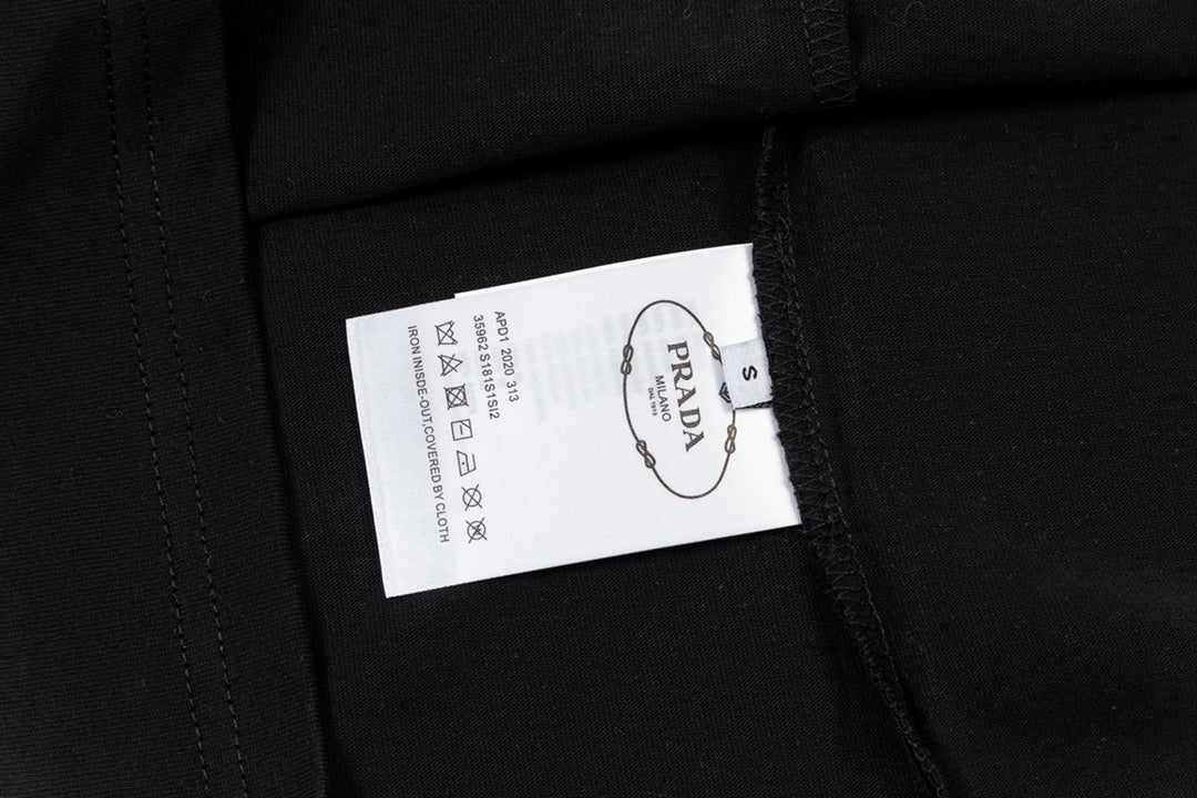 LuxluxHouse Best Quality Clothes T-shirt Prada