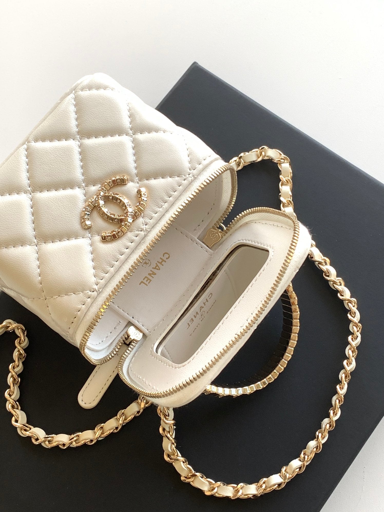 LuxluxHouse Best Quality Bags Chanel Women