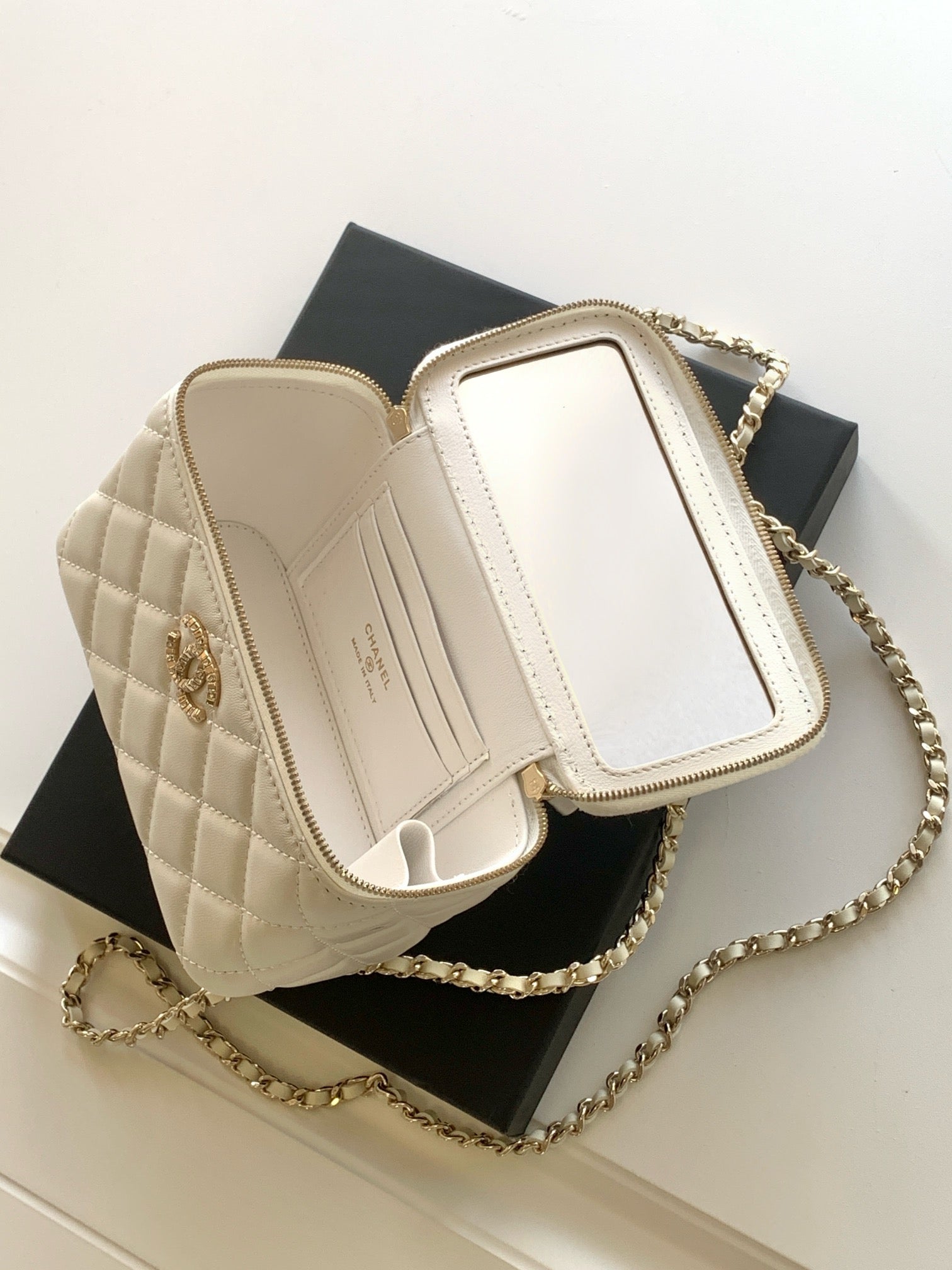 LuxluxHouse Best Quality Bags Chanel Women