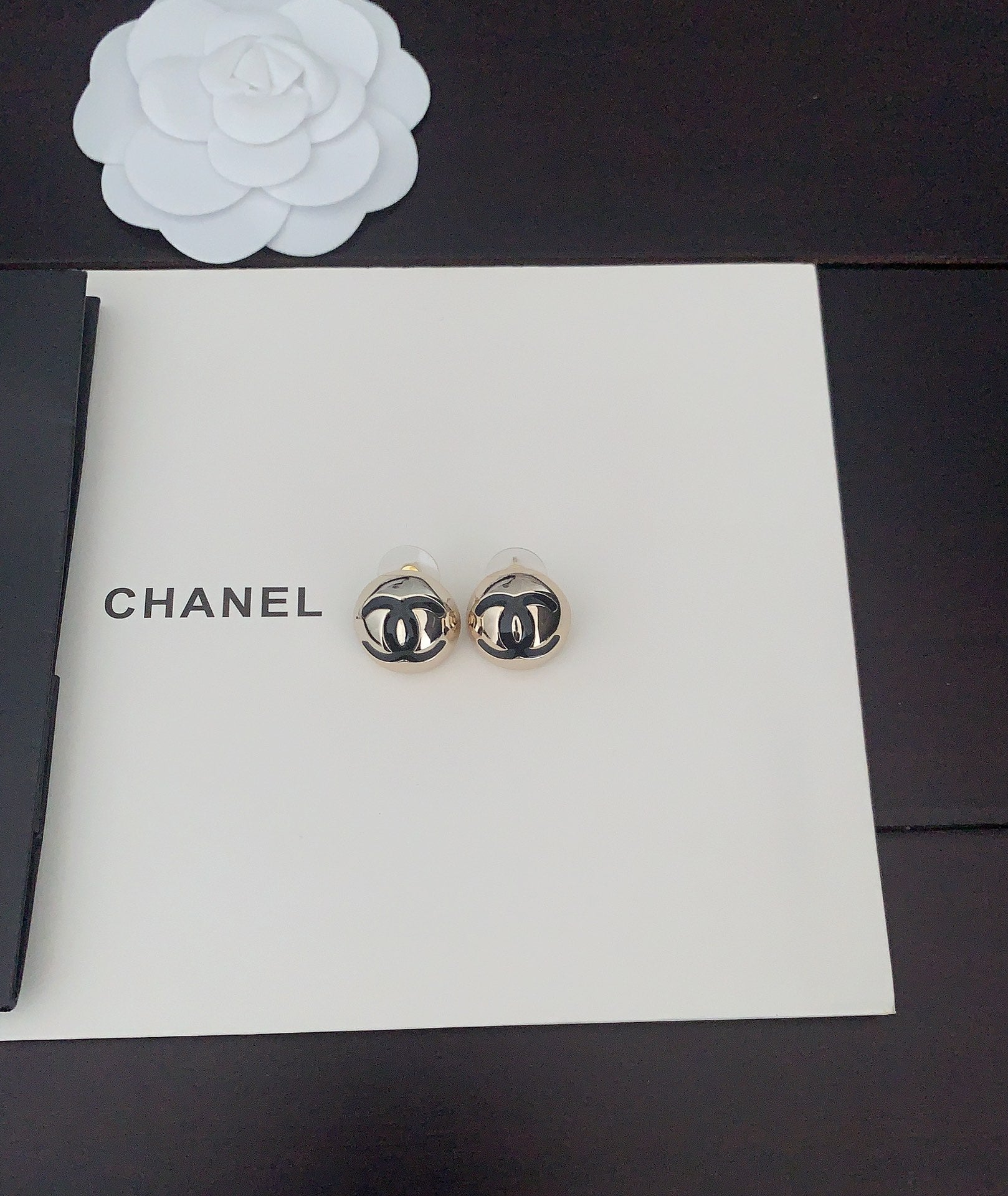 LuxluxHouse Best Quality Accessories Chanel