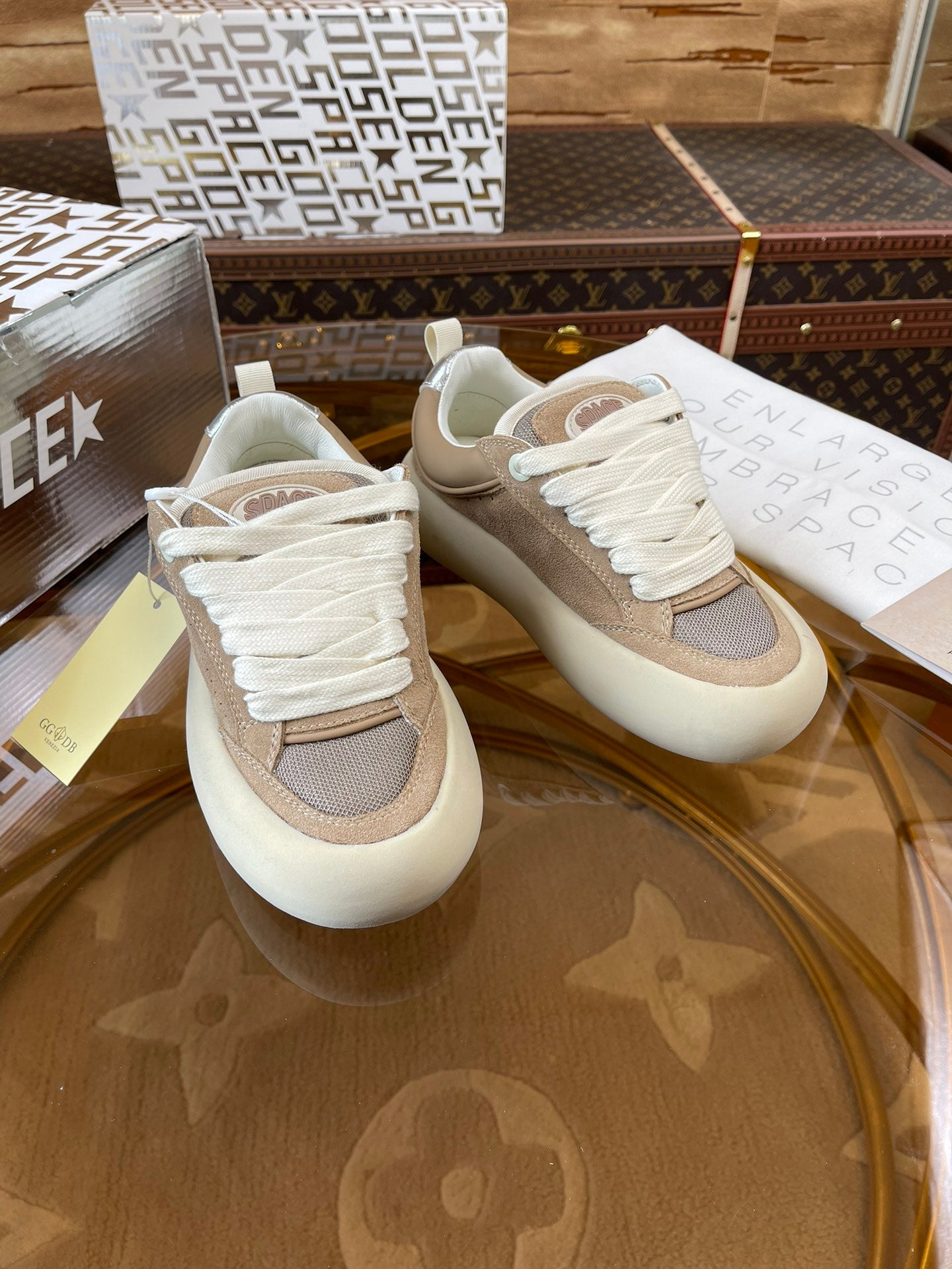 LuxluxHouse Best Quality Shoes Golden Goose