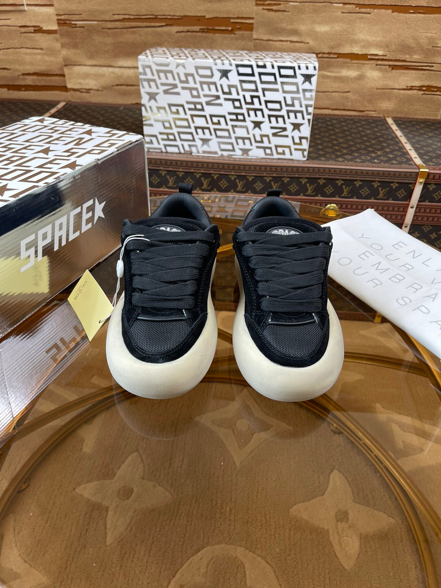 LuxluxHouse Best Quality Shoes Golden Goose