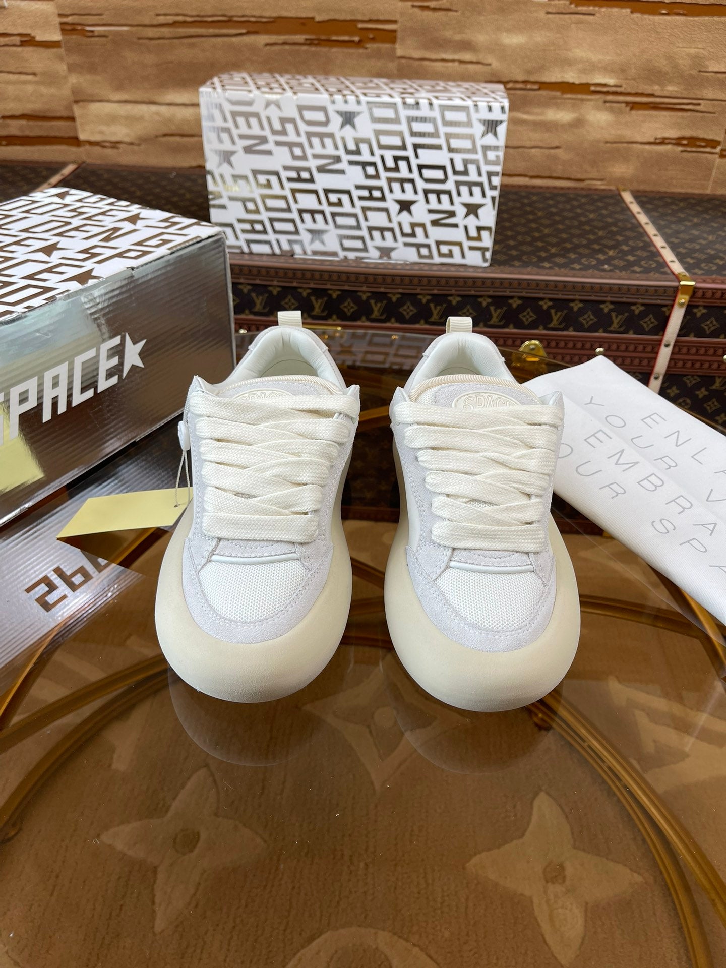 LuxluxHouse Best Quality Shoes Golden Goose