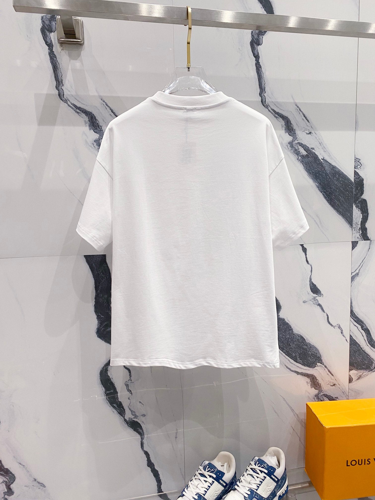 LuxluxHouse Best Quality Clothes T-shirt Loewe