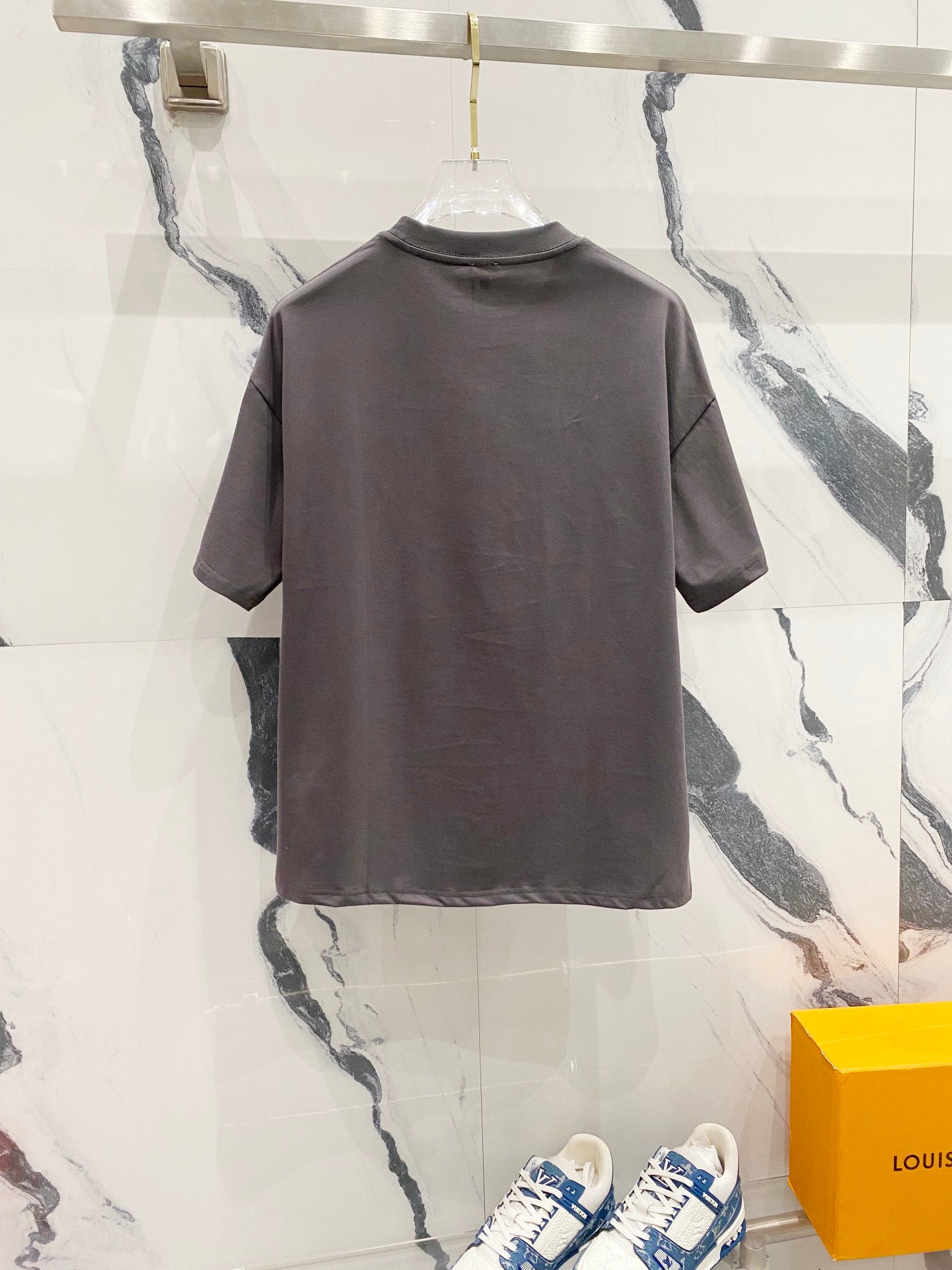 LuxluxHouse Best Quality Clothes T-shirt Loewe