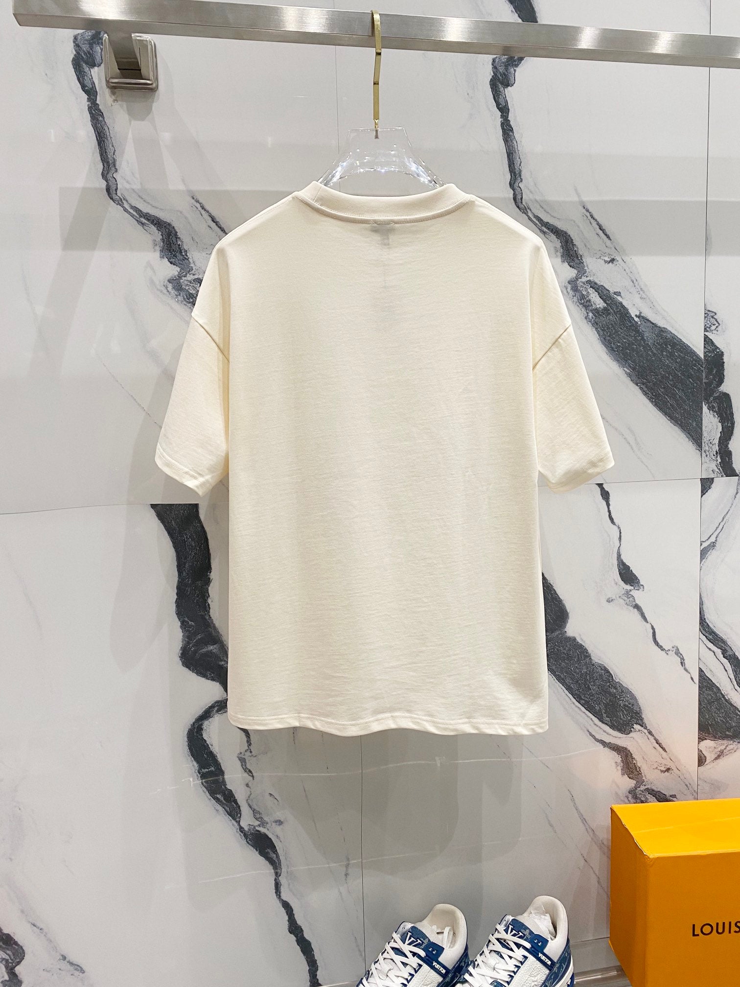 LuxluxHouse Best Quality Clothes T-shirt Loewe