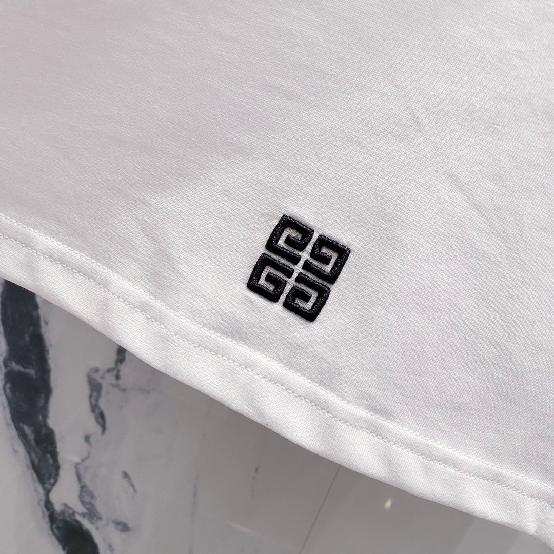 LuxluxHouse Best Quality Clothes Givenchy T-shirt