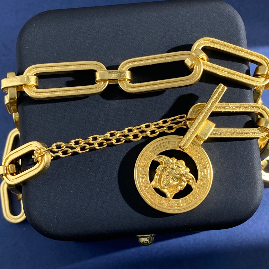 LuxluxHouse Best Quality Accessories Versace