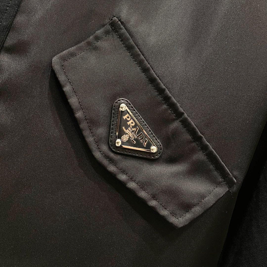LuxluxHouse Best Quality Clothes T-shirt Prada