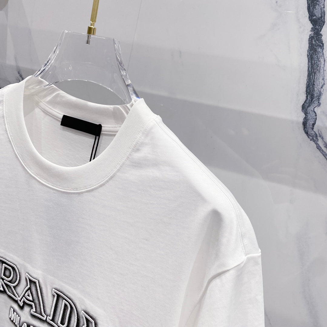LuxluxHouse Best Quality Clothes T-shirt Prada
