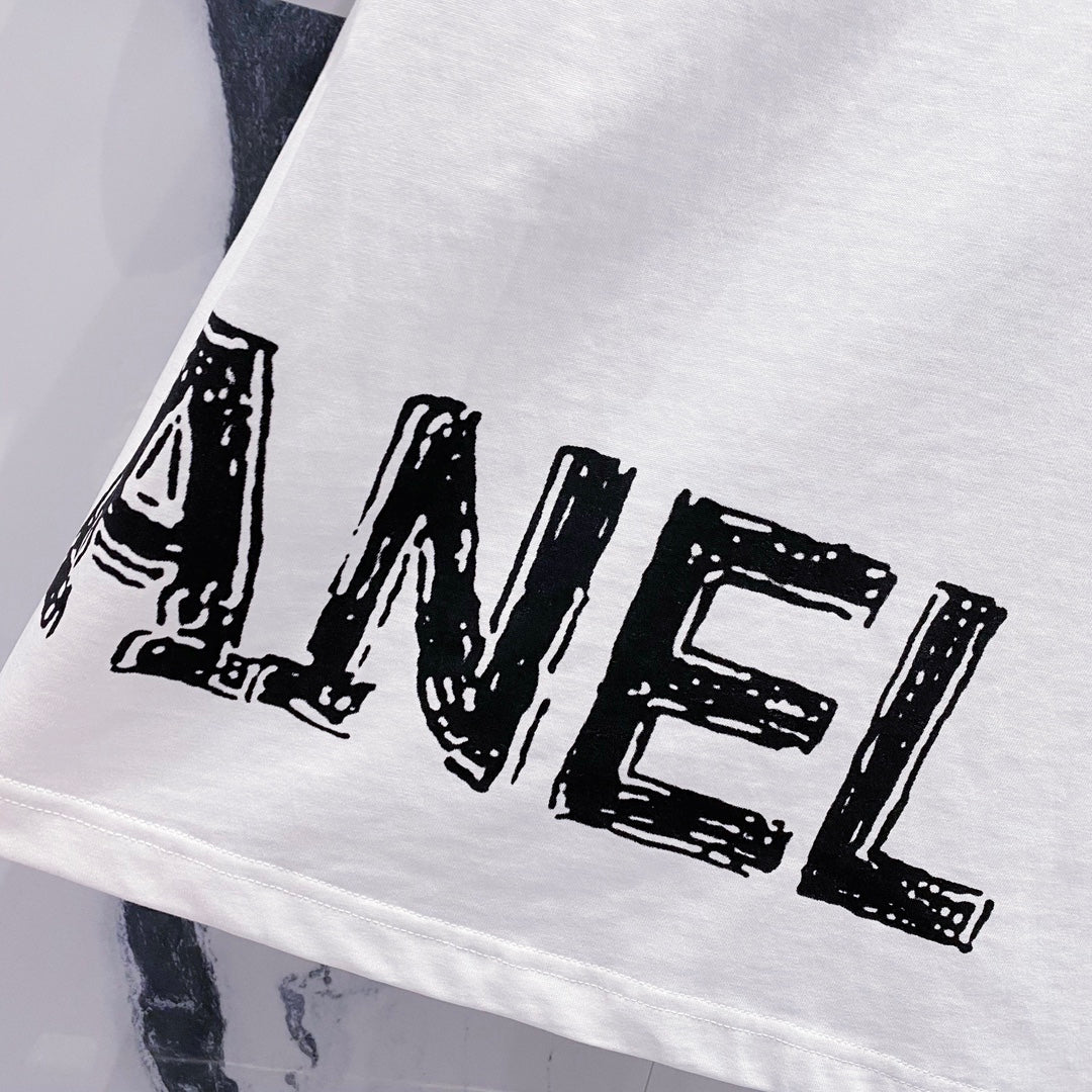 LuxluxHouse Best Quality Clothes T-shirt Chanel & Maison Margiela