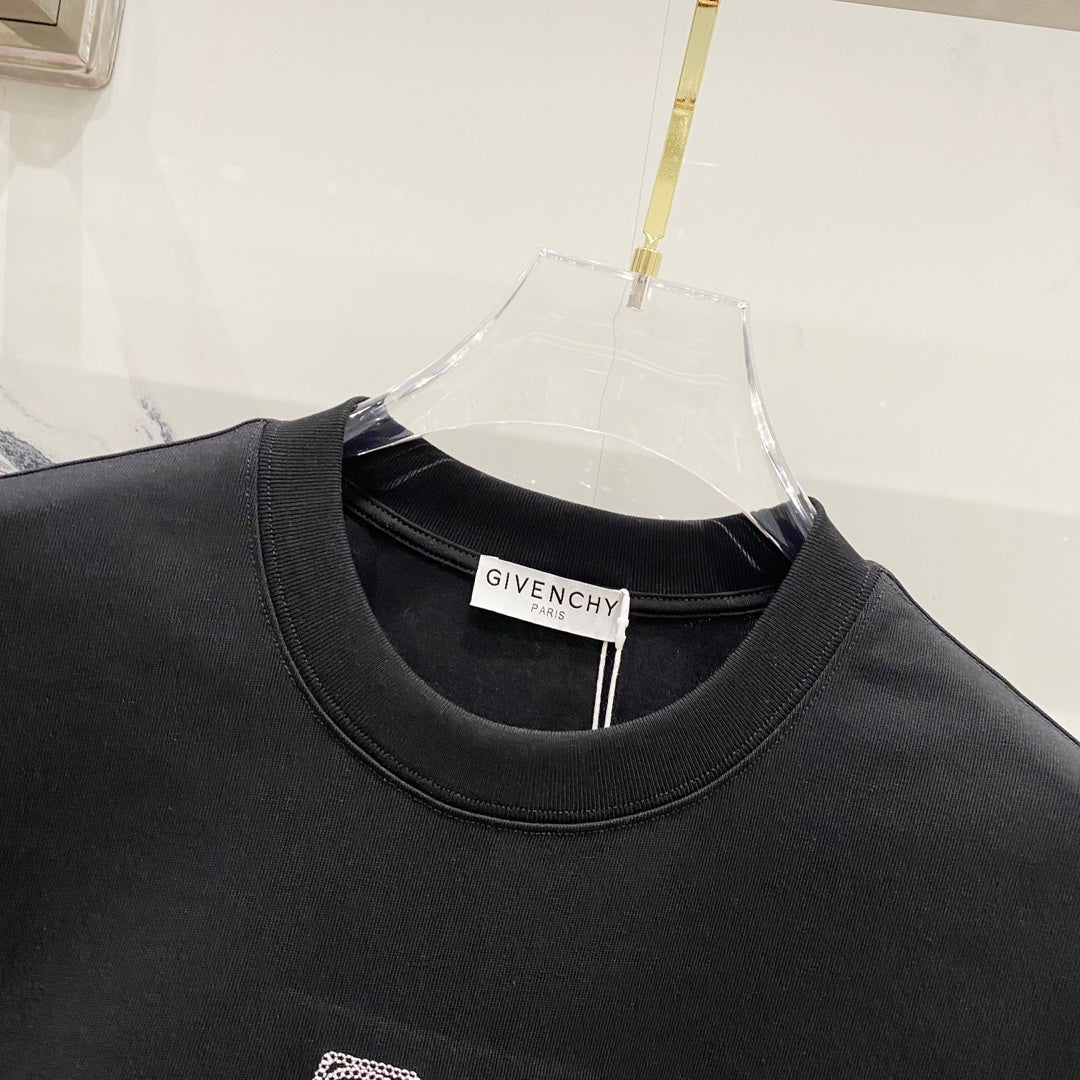 LuxluxHouse Best Quality Clothes Givenchy T-shirt