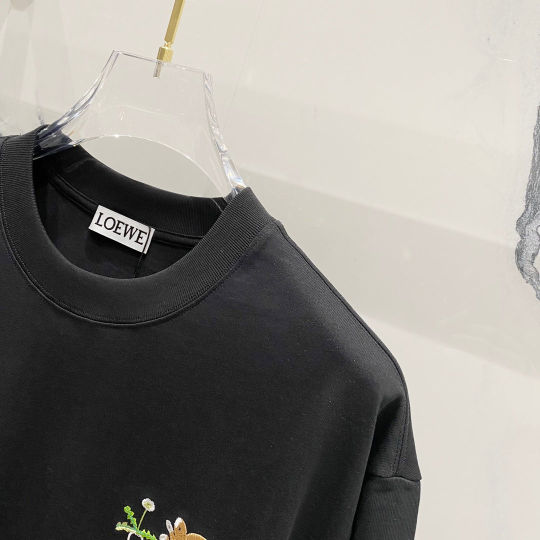 LuxluxHouse Best Quality Clothes T-shirt Loewe