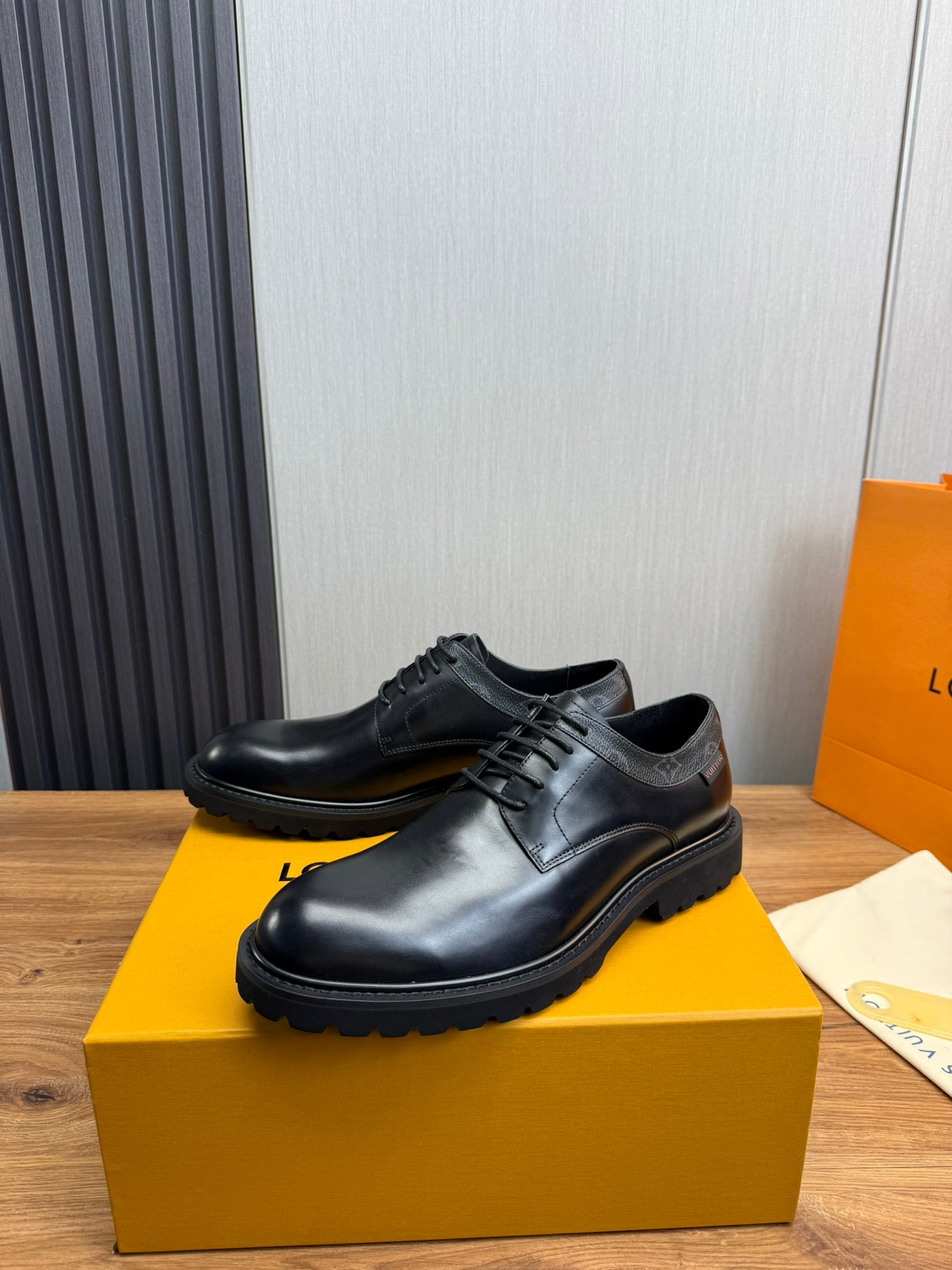 LuxluxHouse Best Quality Louis Vuitton Dress Shoes