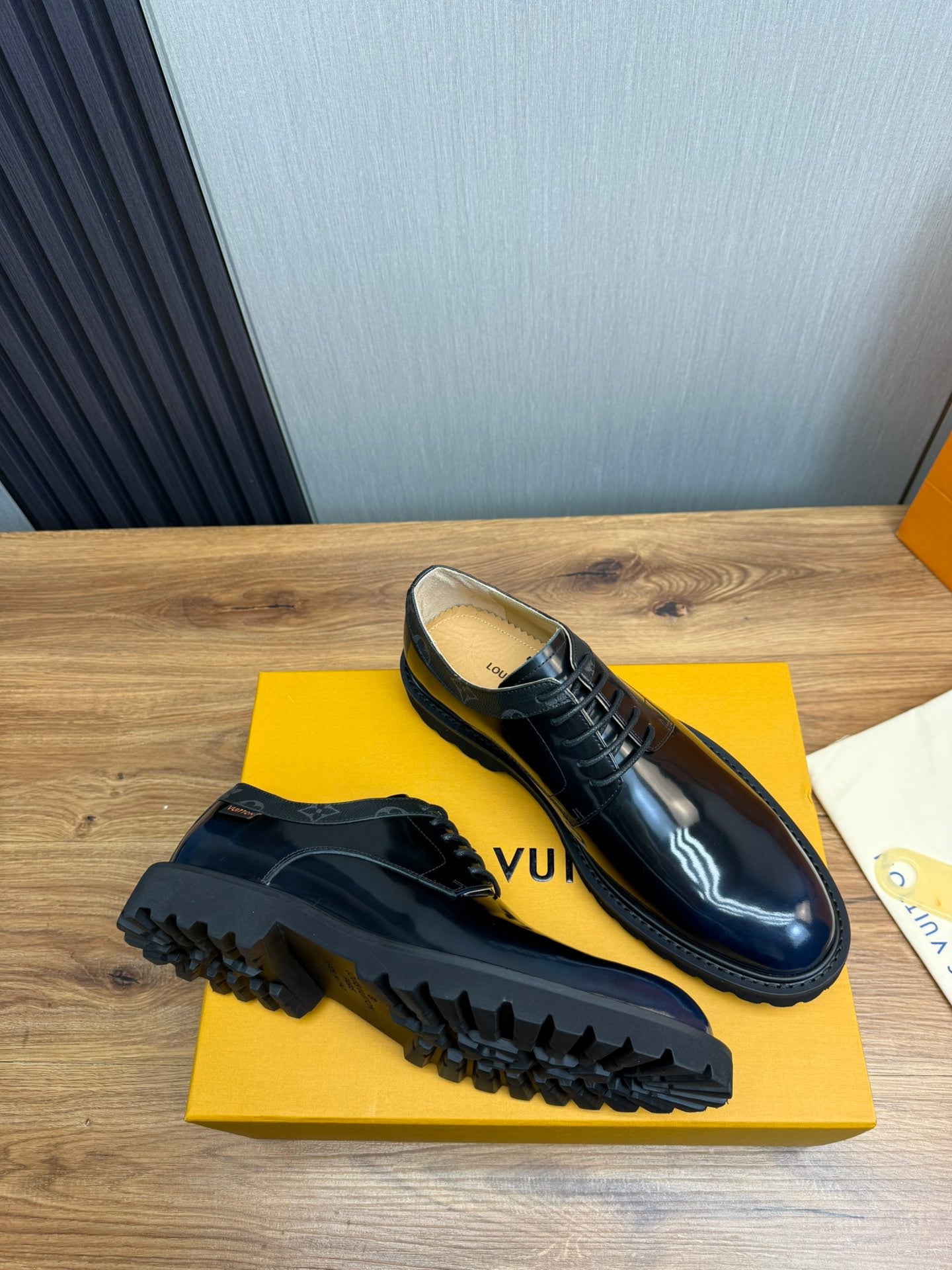 LuxluxHouse Best Quality Louis Vuitton Dress Shoes