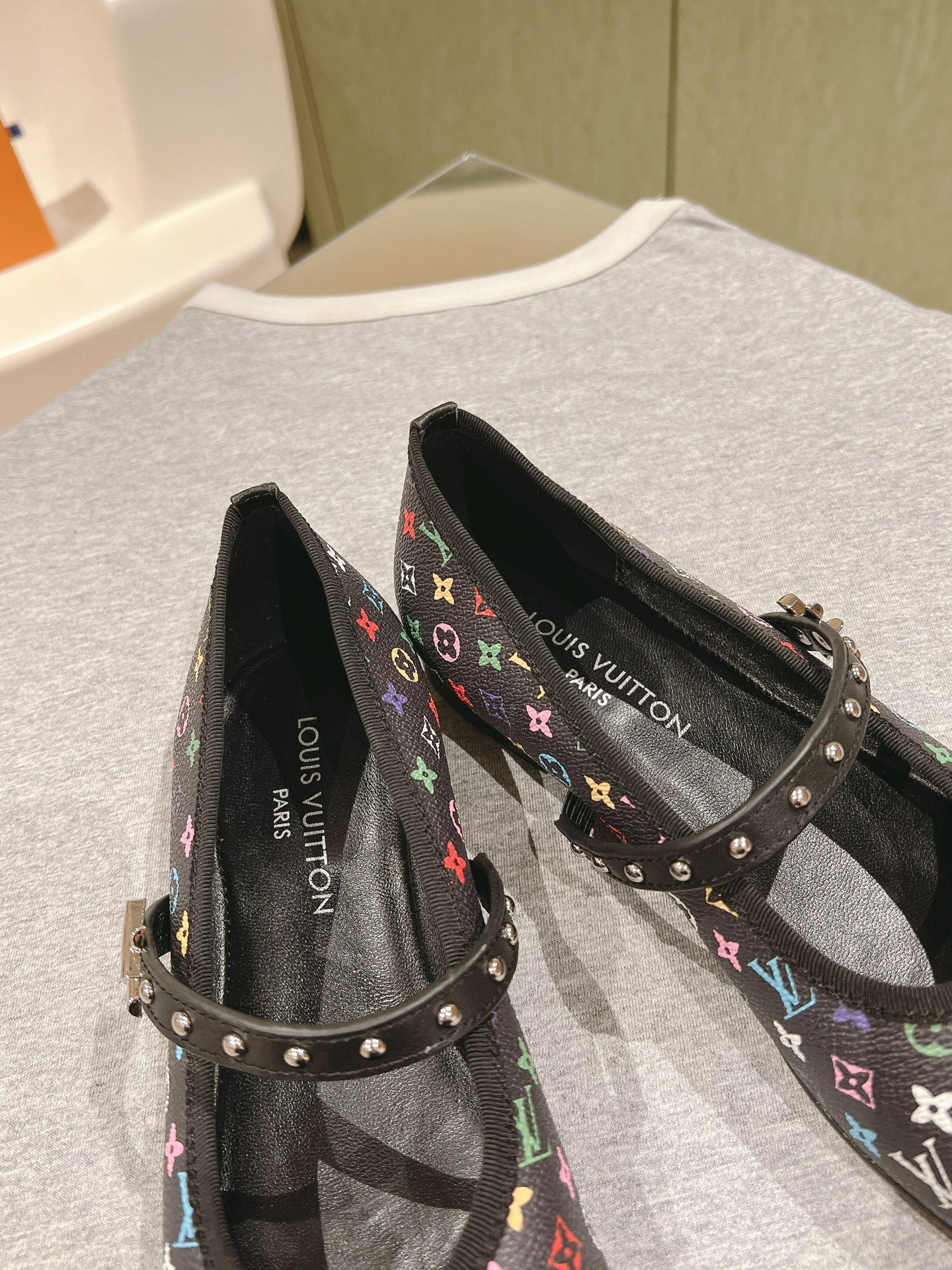 LuxluxHouse Best Quality Women Shoes Louis Vuitton