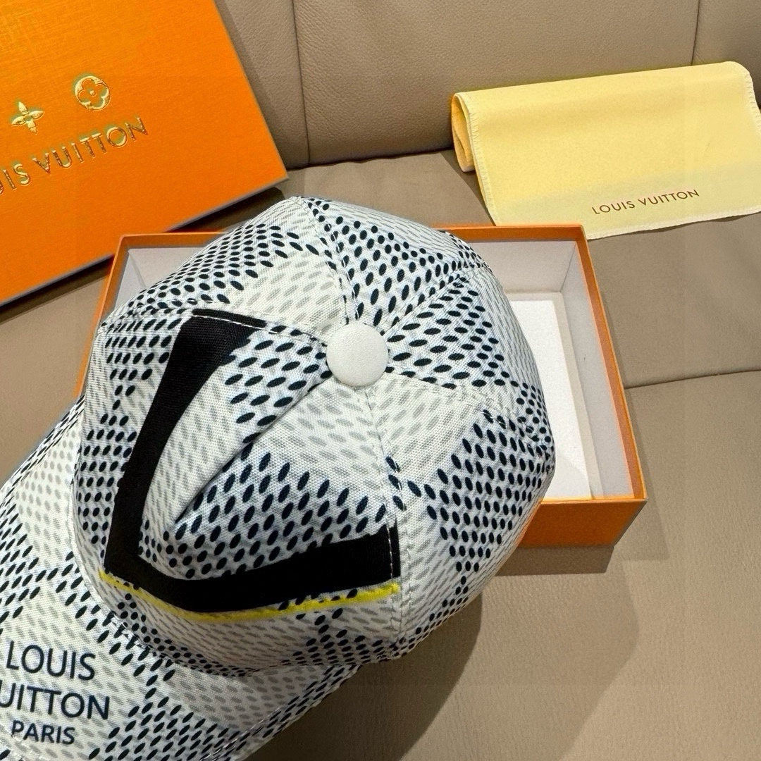 LuxluxHouse Best Quality Caps Louis Vuitton