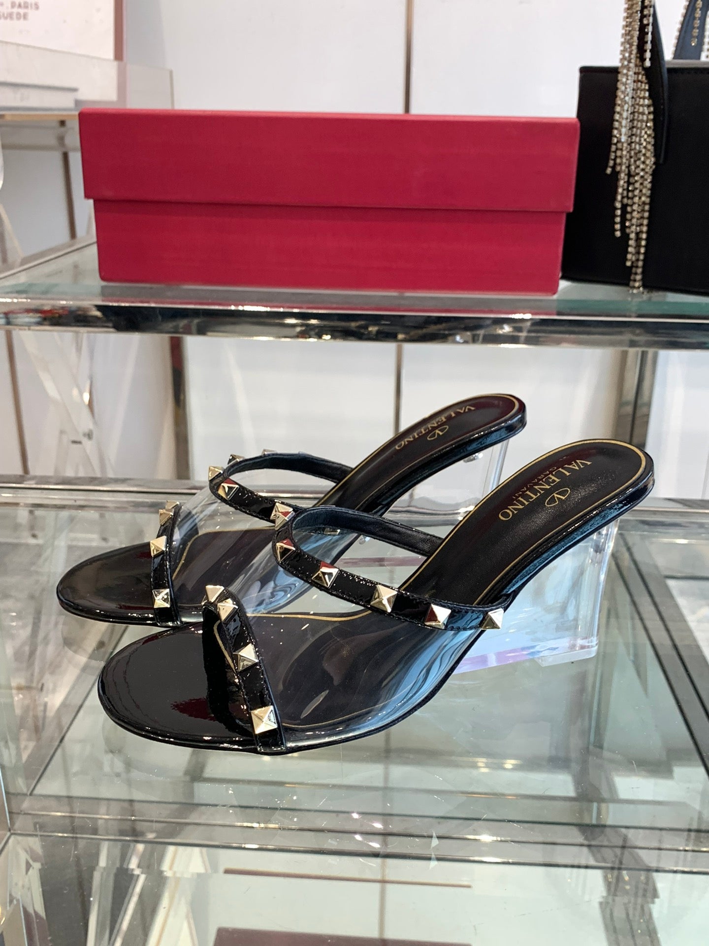 LuxluxHouse Best Quality Valentino Women Shoes