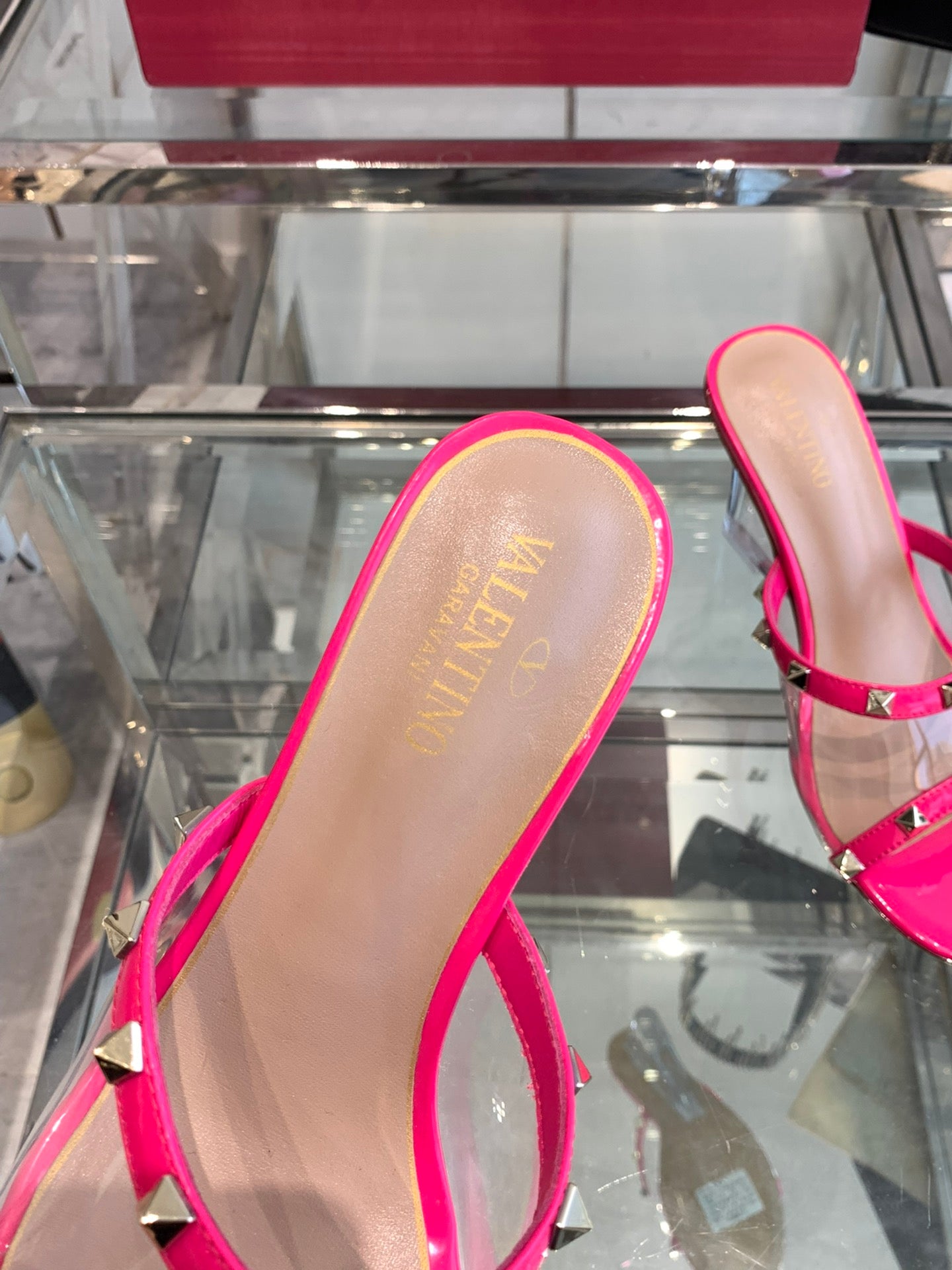 LuxluxHouse Best Quality Valentino Women Shoes