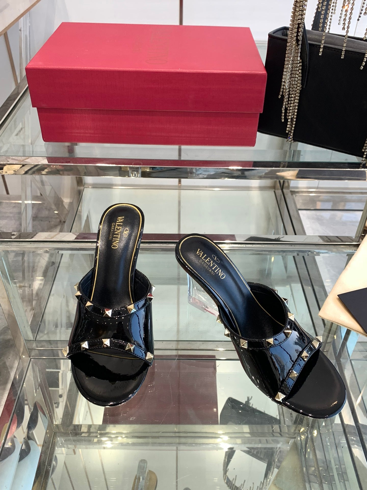 LuxluxHouse Best Quality Valentino Women Shoes