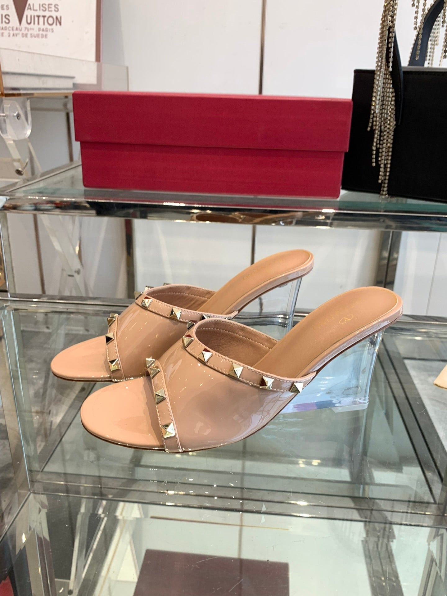 LuxluxHouse Best Quality Valentino Women Shoes
