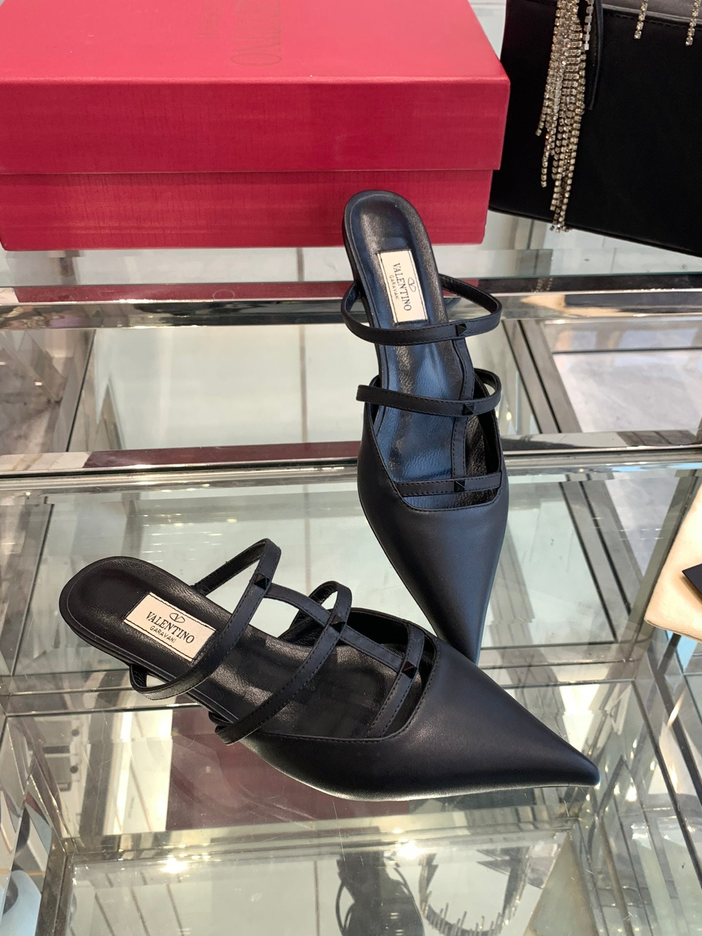 LuxluxHouse Best Quality Valentino Women Shoes