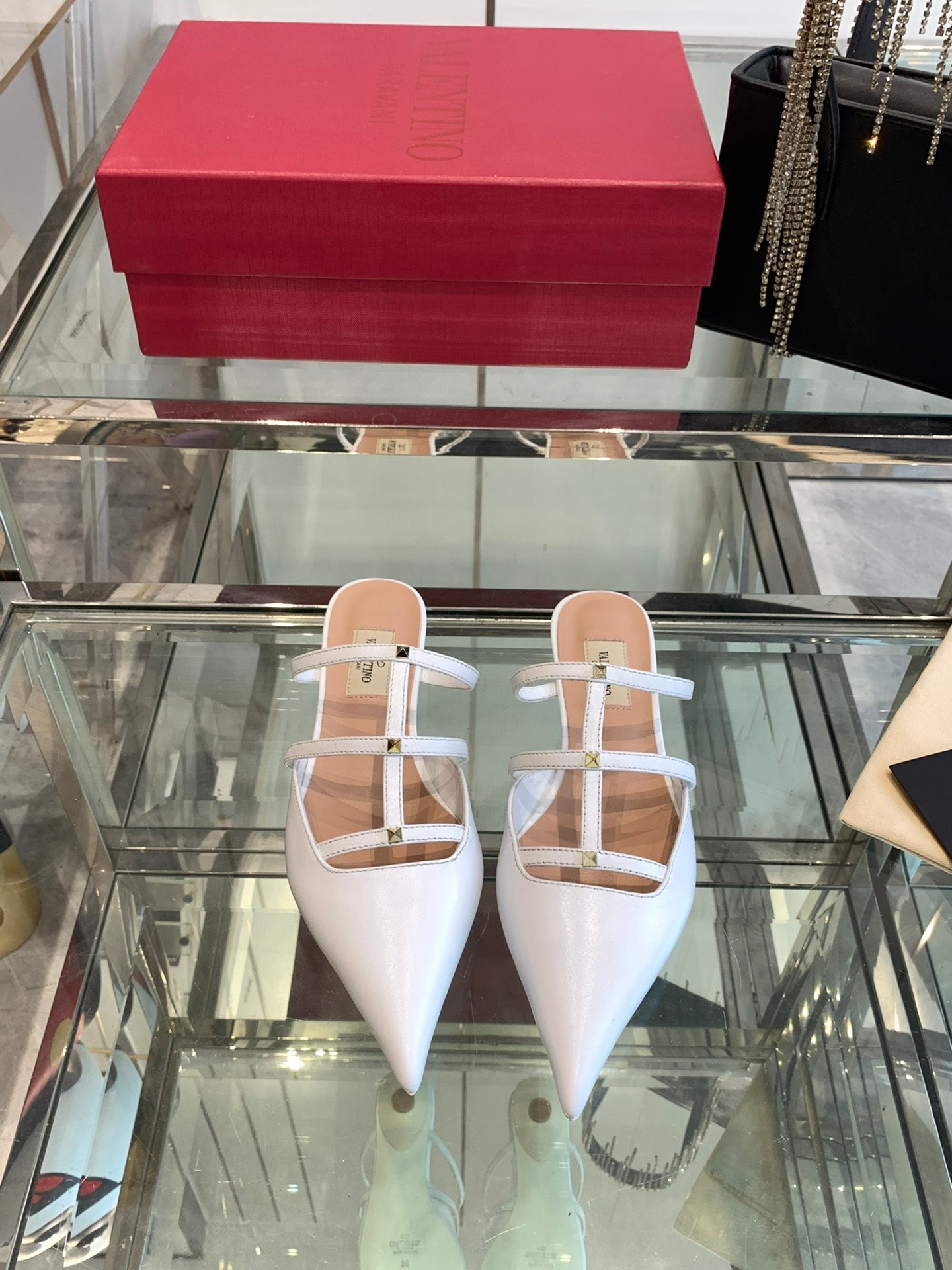 LuxluxHouse Best Quality Valentino Women Shoes