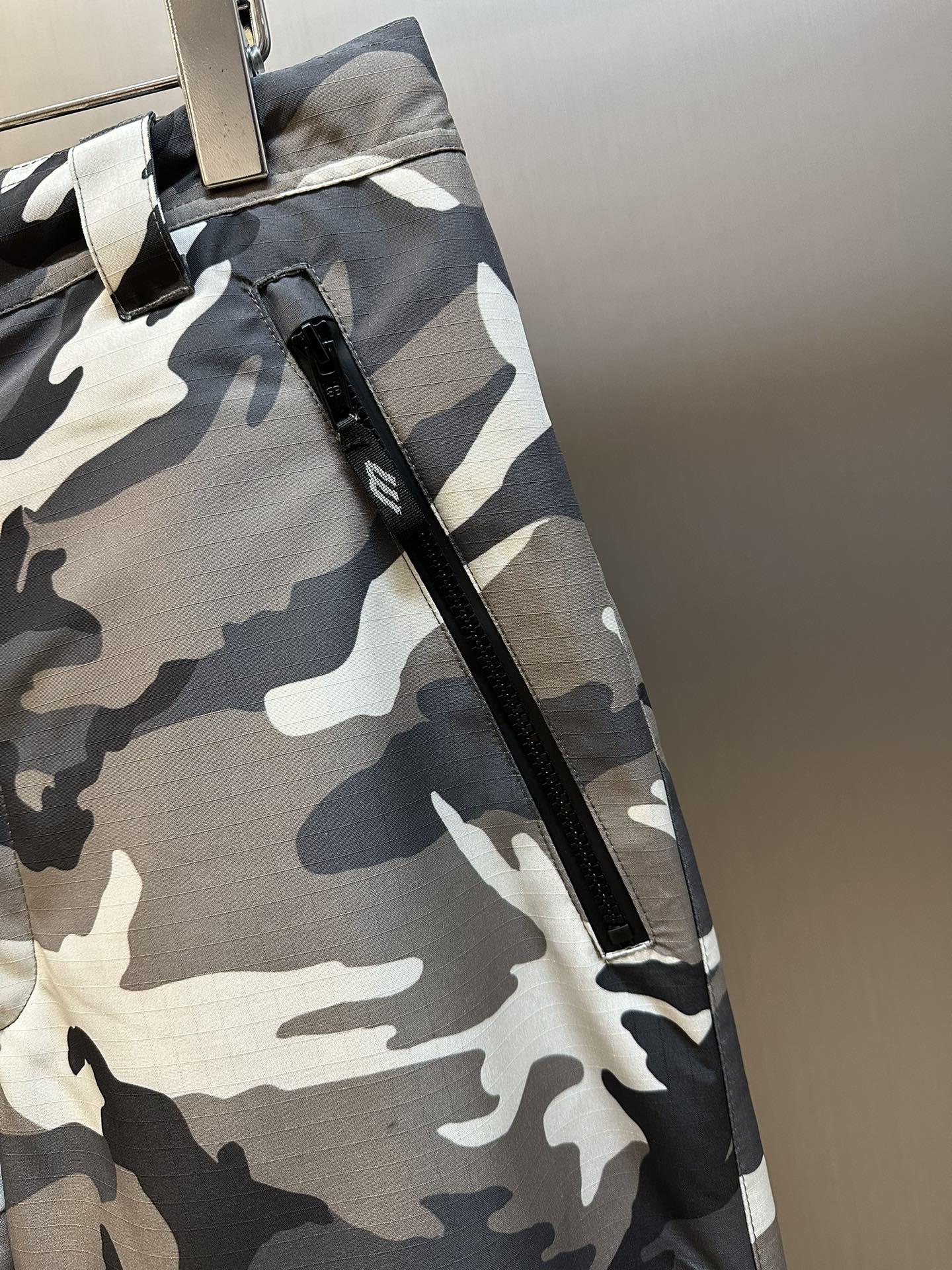 LuxluxHouse Best Quality Clothes Balenciaga Pants